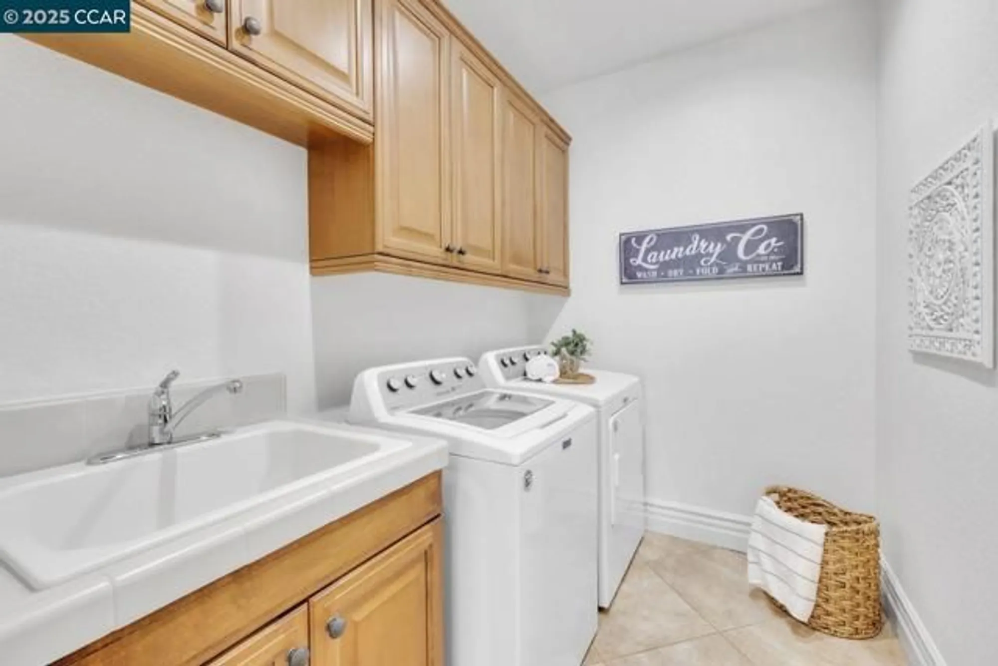 Property Slideshow image 25 of 47 | 1103 lafite ct, Brentwood, CA, 94513