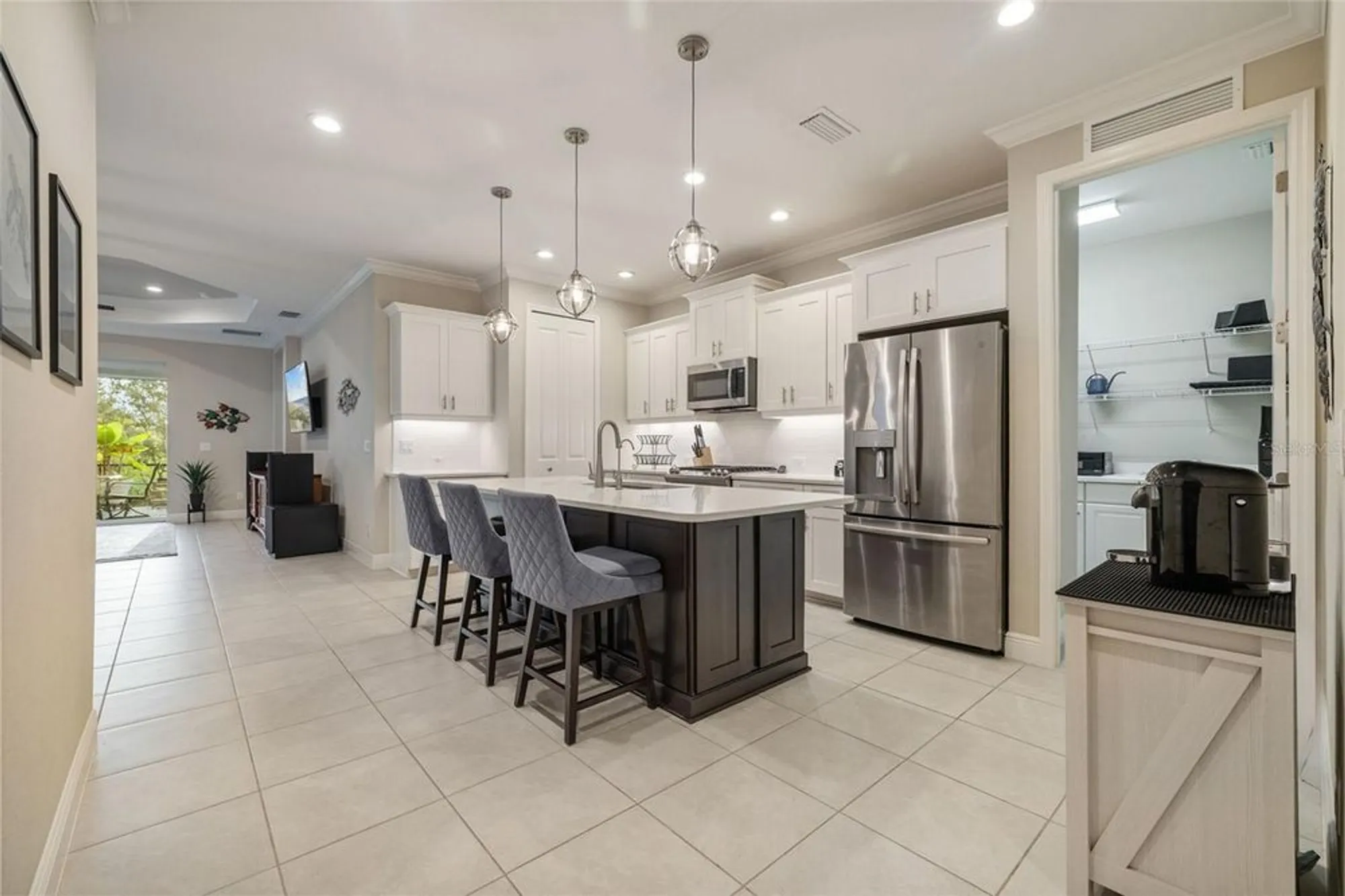 Property Slideshow image 11 of 54 | 3102 sky blue cv, Bradenton, FL, 34211