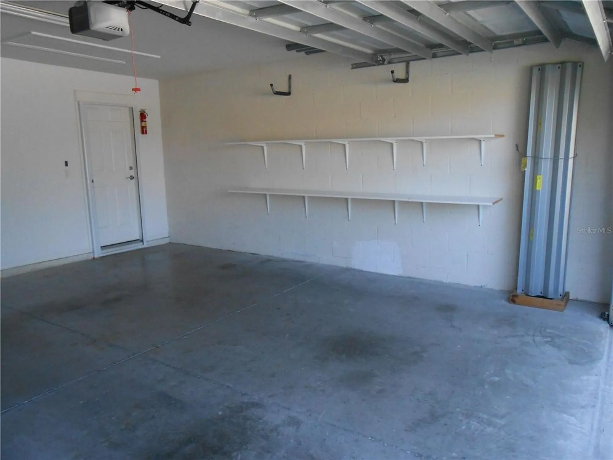 Property Slideshow image 17 of 61 | 344 mystic falls dr, Apollo Beach, FL, 33572