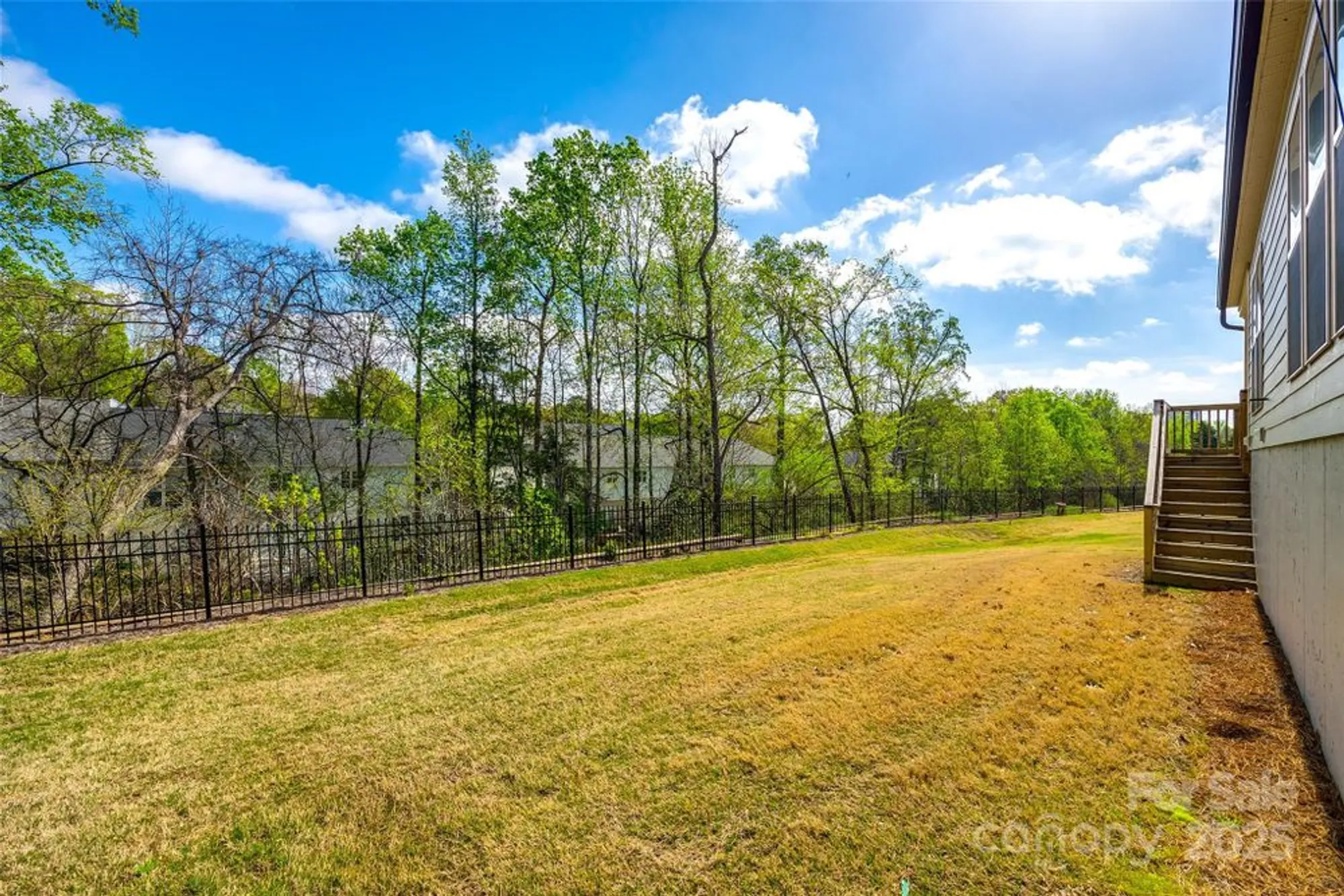 Property Slideshow image 33 of 41 | 1625 carolina orchards blvd, Fort Mill, SC, 29715