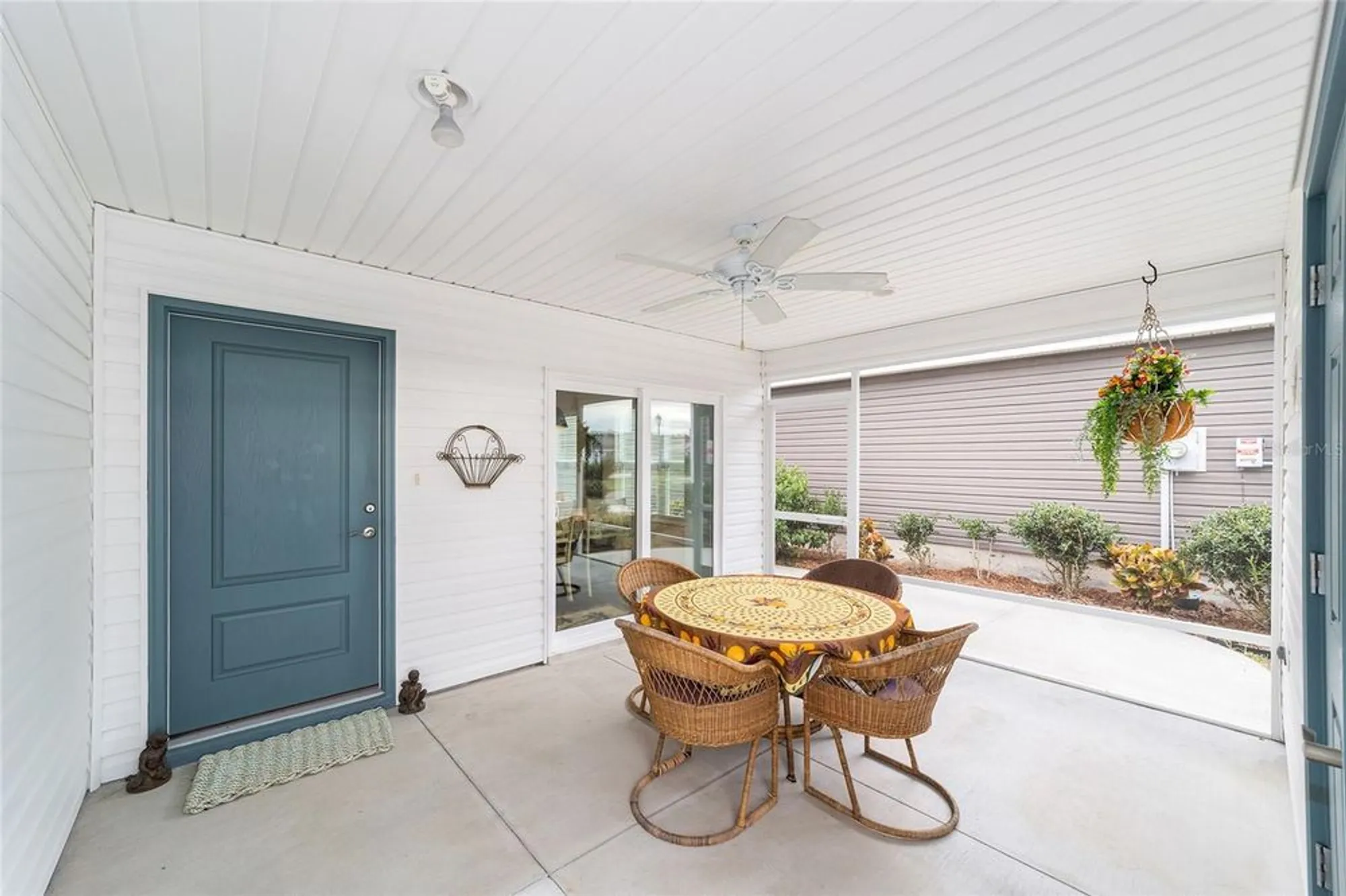 Property Slideshow image 4 of 32 | 972 greg ter, The Villages, FL, 32163