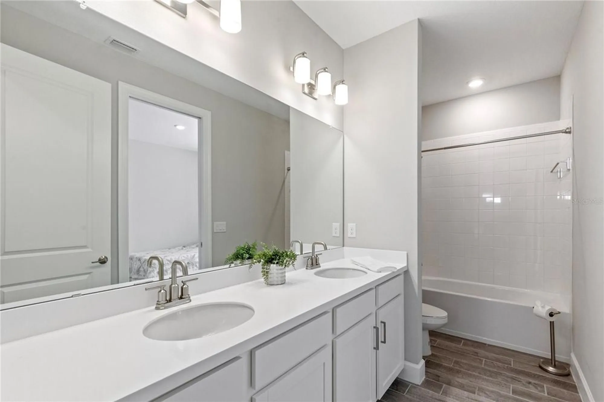 Property Slideshow image 21 of 41 | 4575 garofalo rd, Wesley Chapel, FL, 33543