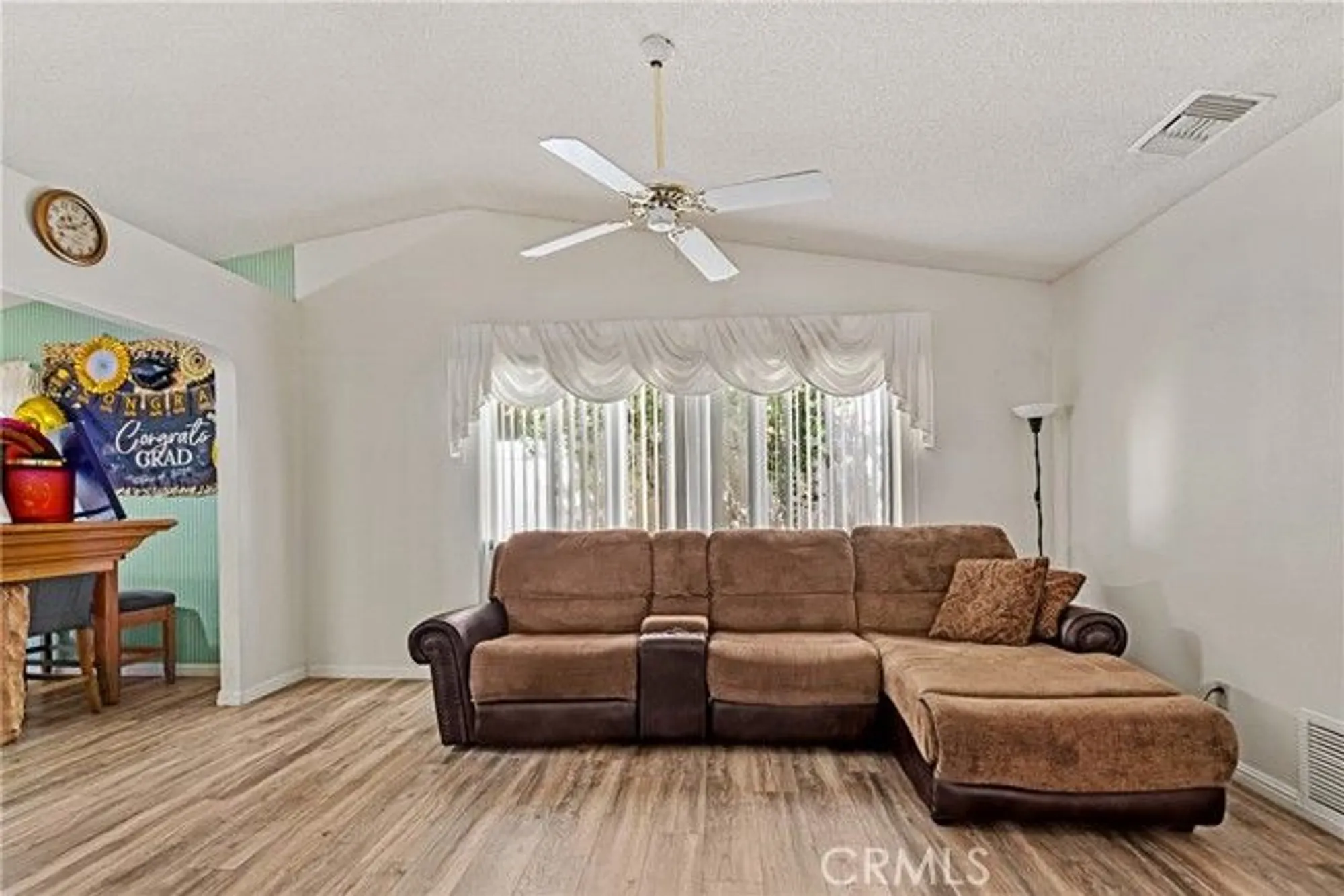 Property Slideshow image 10 of 43 | 2906 summer set cir, Banning, CA, 92220