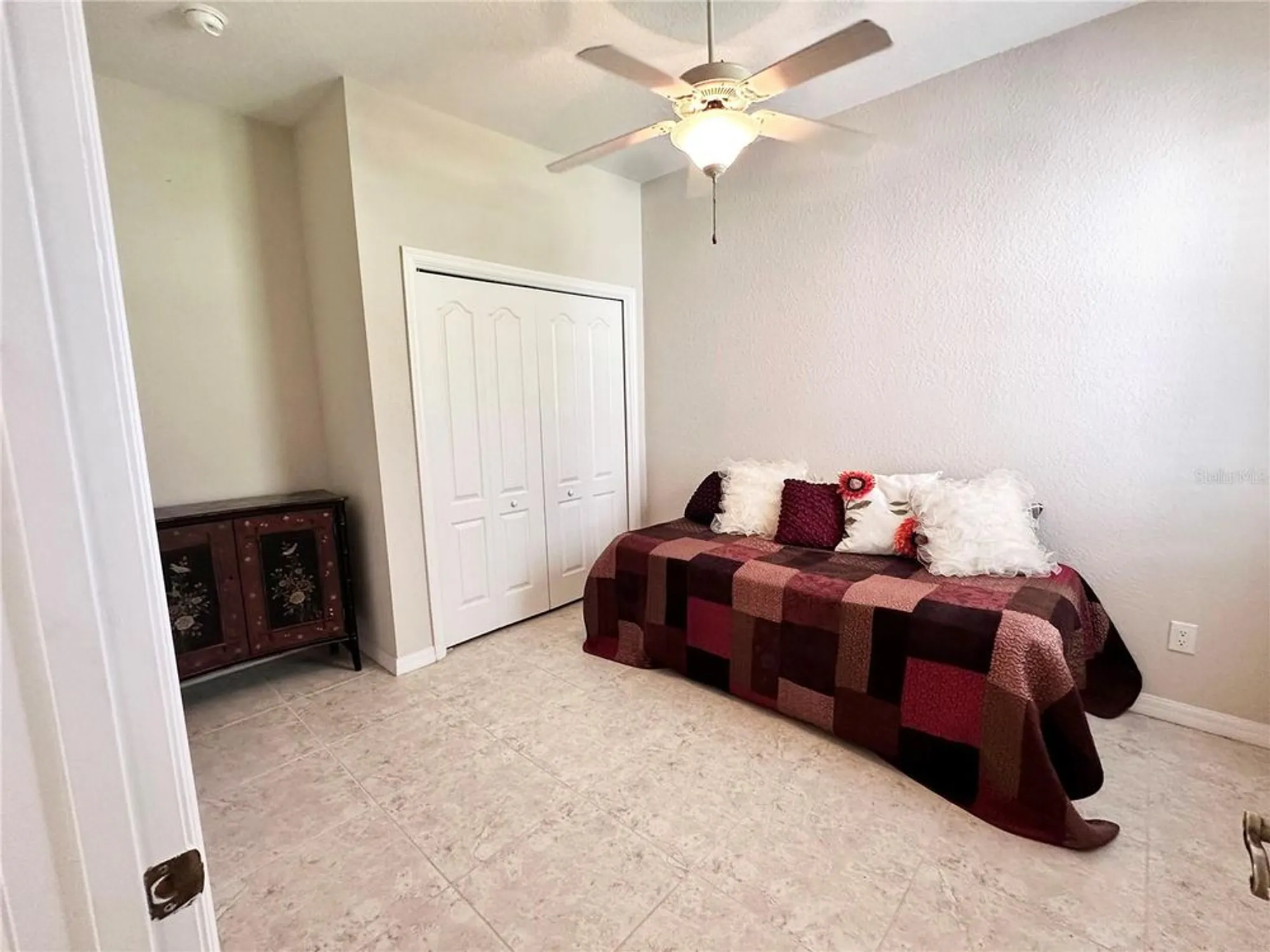 Property Slideshow image 20 of 25 | 2037 sifield greens way, Sun City Center, FL, 33573