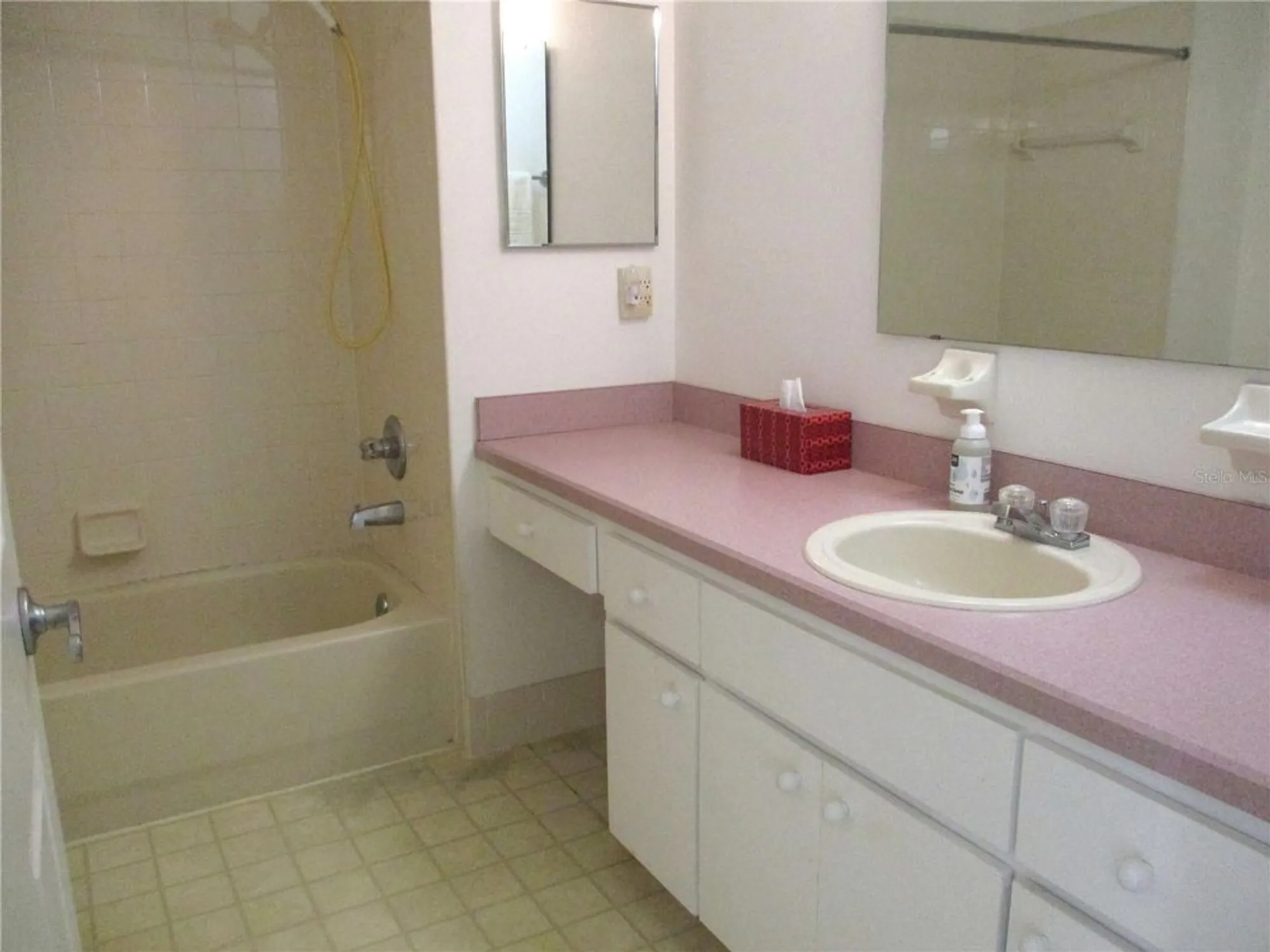 Property Slideshow image 32 of 77 | 14652 sw 112th cir, Dunnellon, FL, 34432