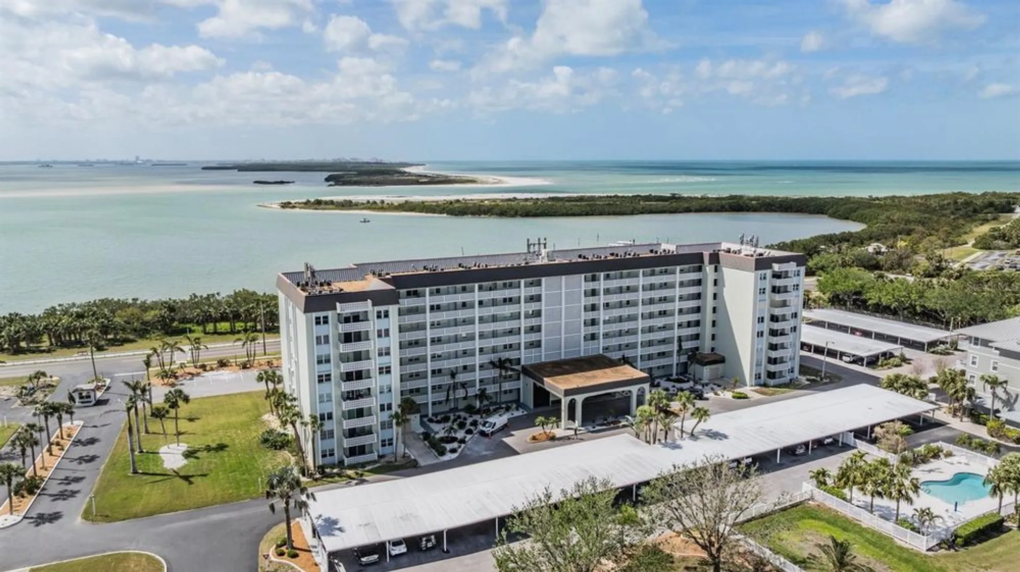 Property Slideshow image 1 of 60 | 9 forbes pl 310, Dunedin, FL, 34698