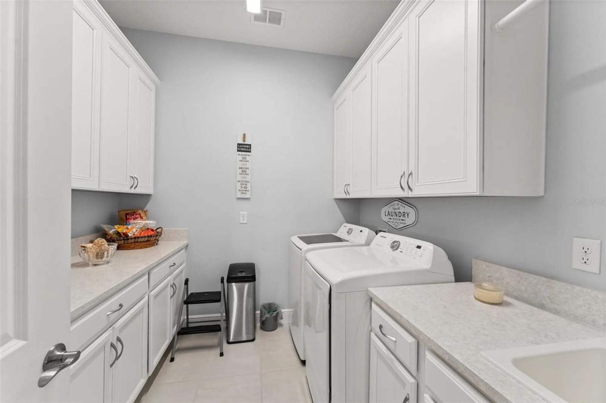 Property Slideshow image 24 of 53 | 2301 datura loop, Saint Cloud, FL, 34772