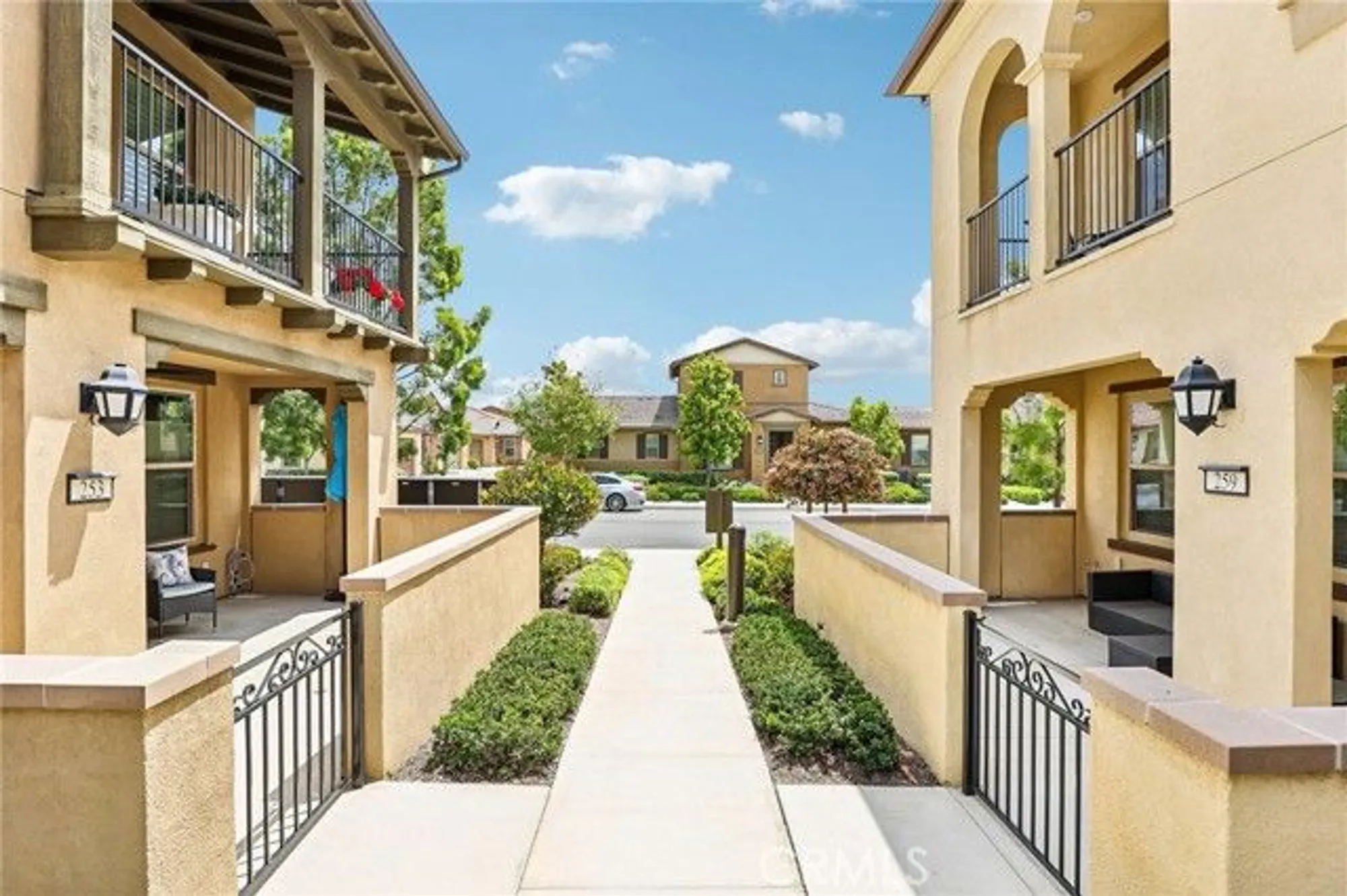 Property Slideshow image 13 of 34 | 253 carlow, Irvine, CA, 92618