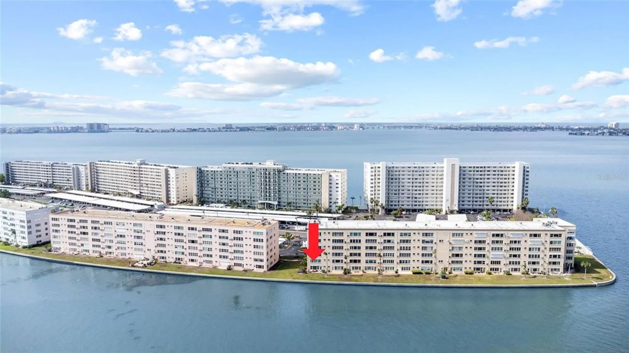 Property Slideshow image 31 of 39 | 6075 shore blvd 215, Gulfport, FL, 33707