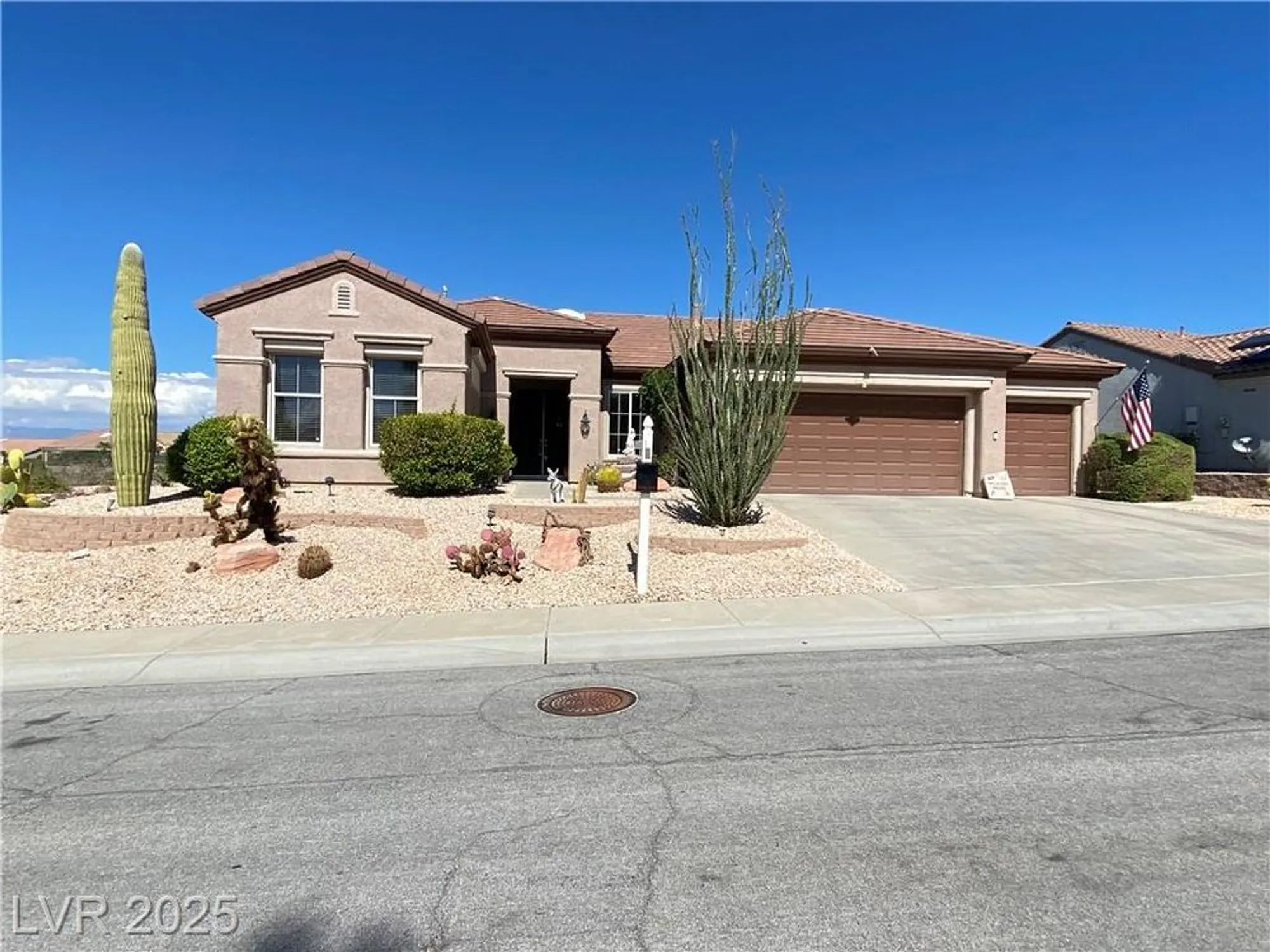 Property Slideshow image 1 of 57 | 2962 gettysburg ave, Henderson, NV, 89052