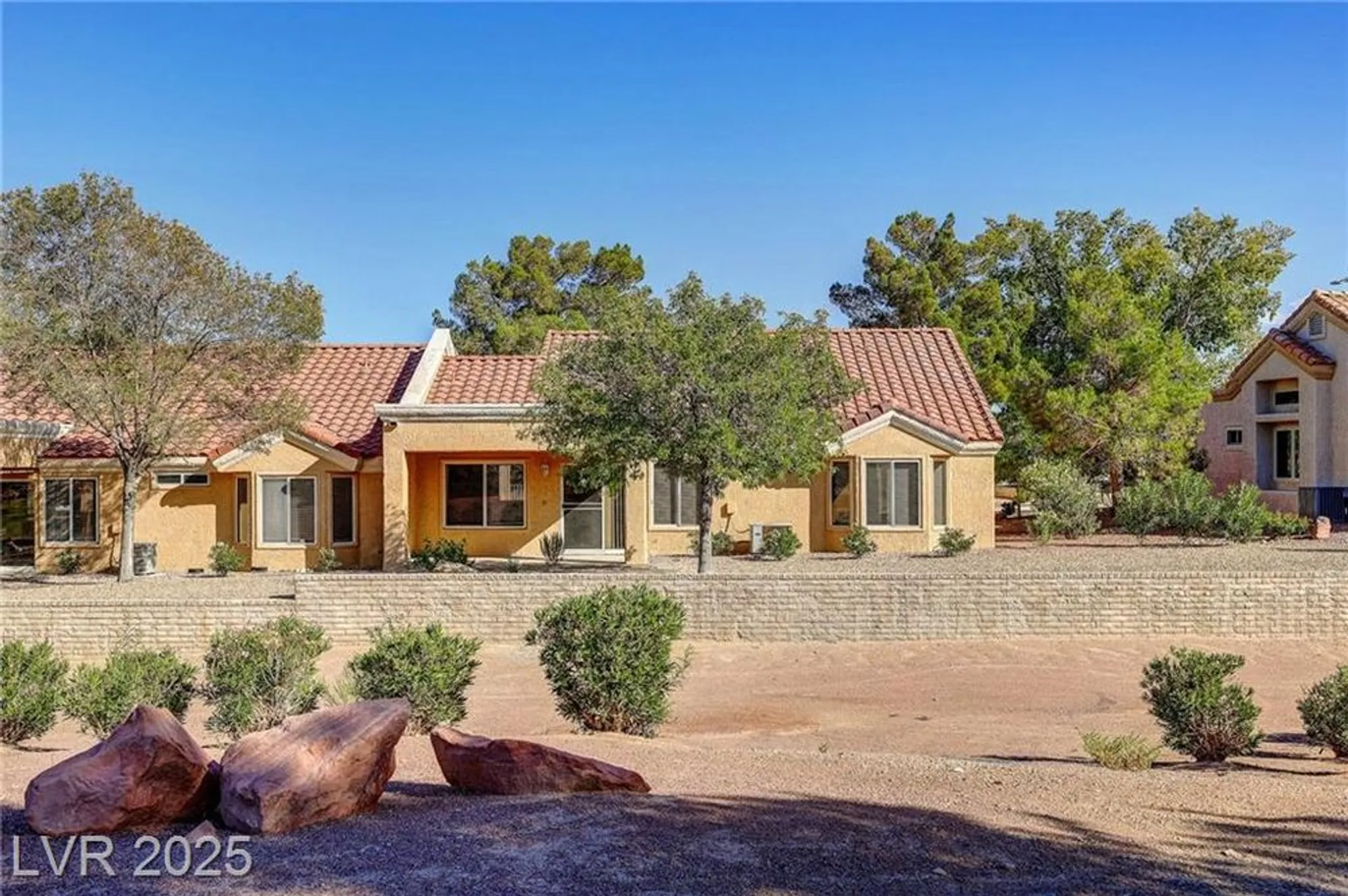 Property Slideshow image 34 of 42 | 2501 showcase dr, Las Vegas, NV, 89134