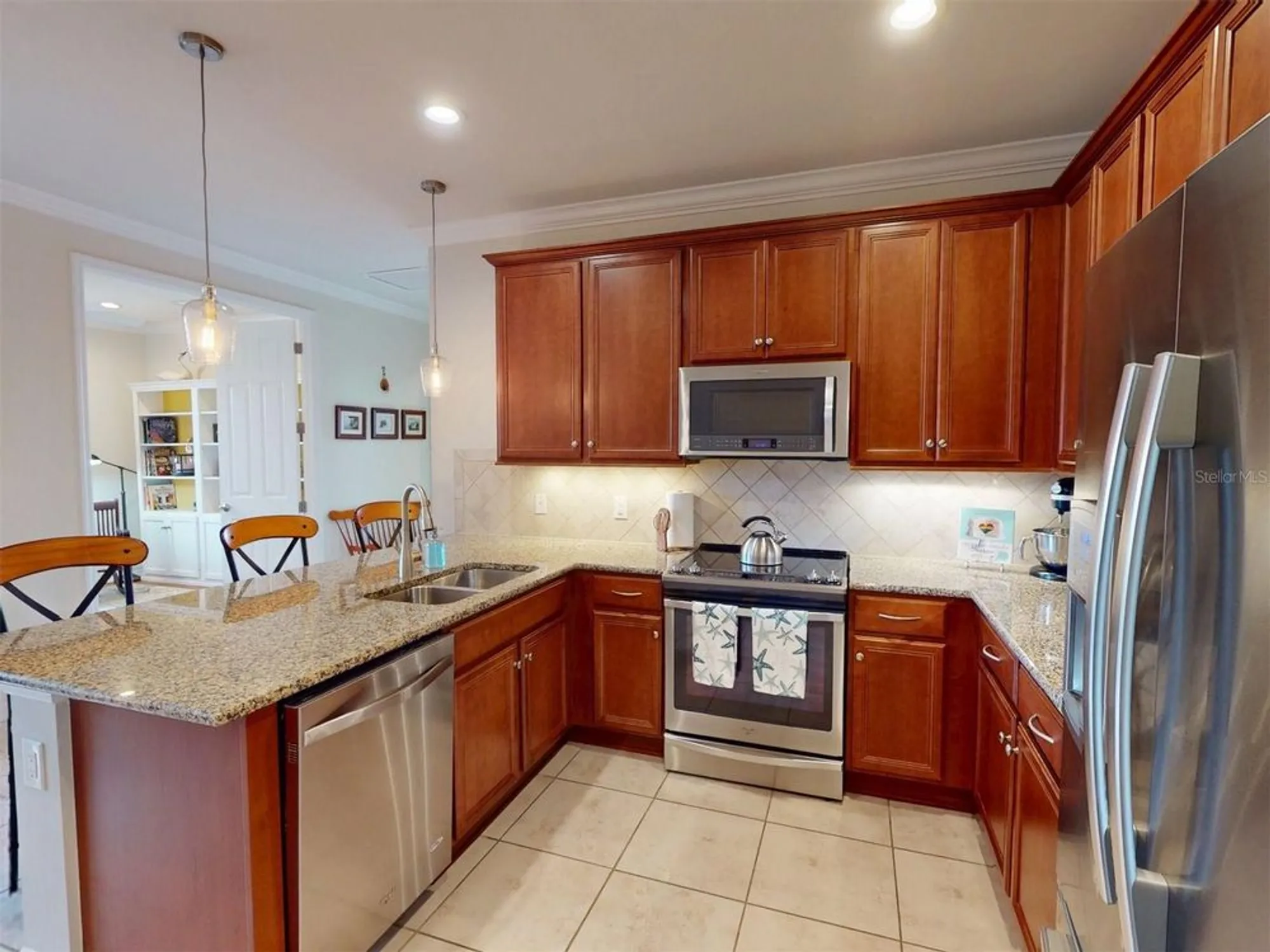 Property Slideshow image 15 of 47 | 2419 daisy dr, North Port, FL, 34289