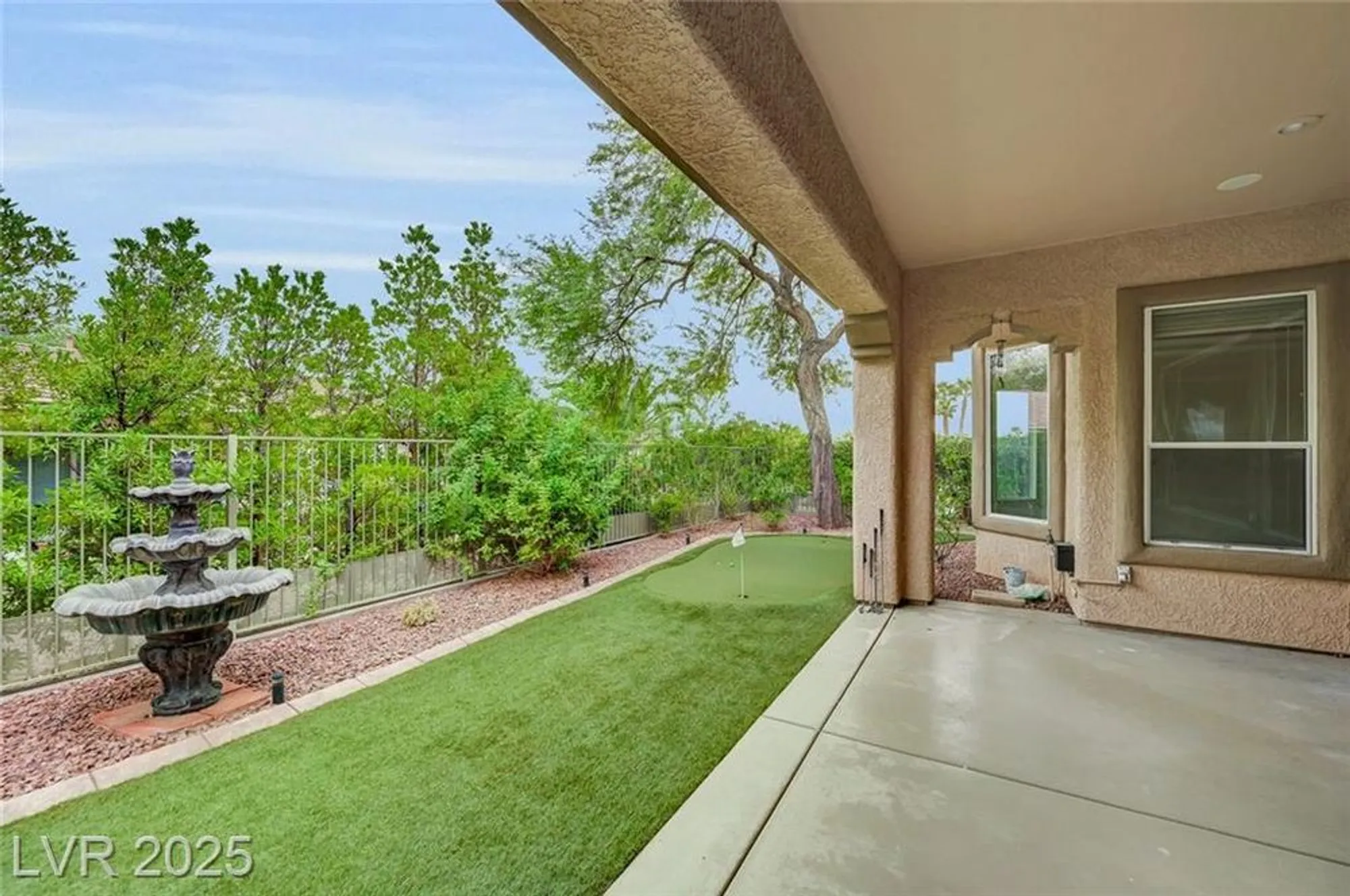 Property Slideshow image 37 of 61 | 4636 riva de romanza st, Las Vegas, NV, 89135