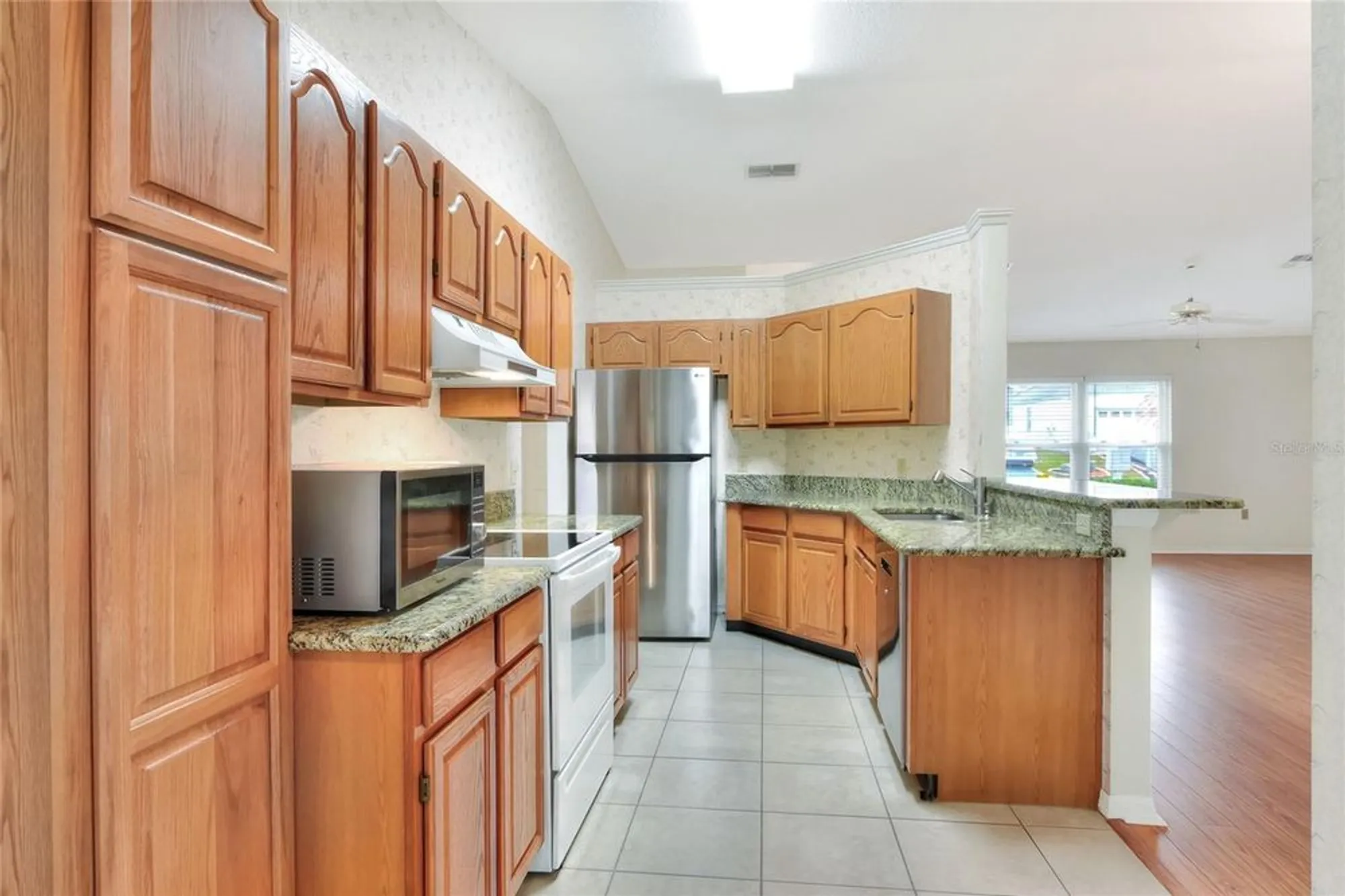 Property Slideshow image 14 of 44 | 5955 chickadee dr, Lakeland, FL, 33809