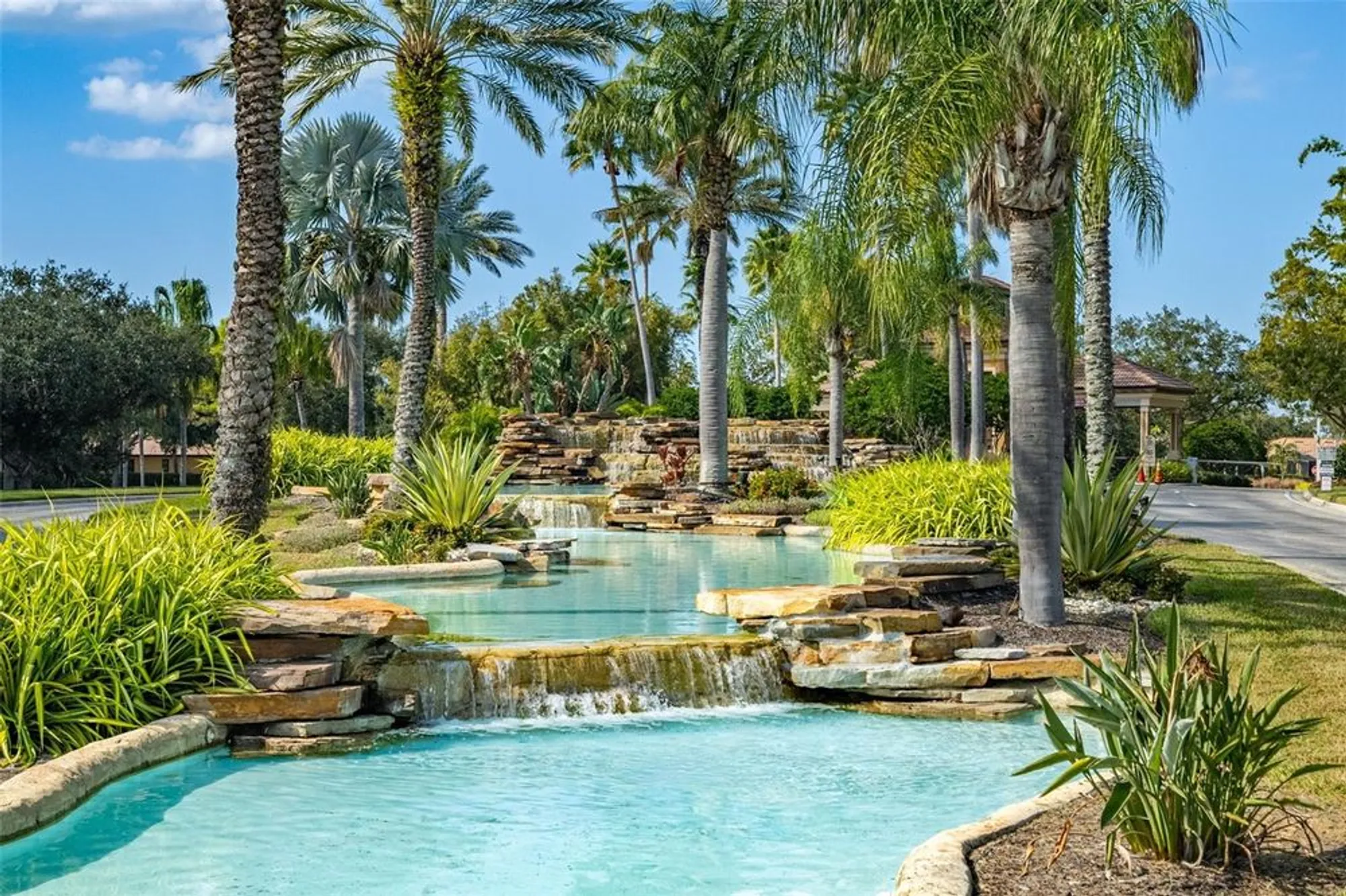 Property Slideshow image 52 of 54 | 5808 hidden falls ln, Apollo Beach, FL, 33572