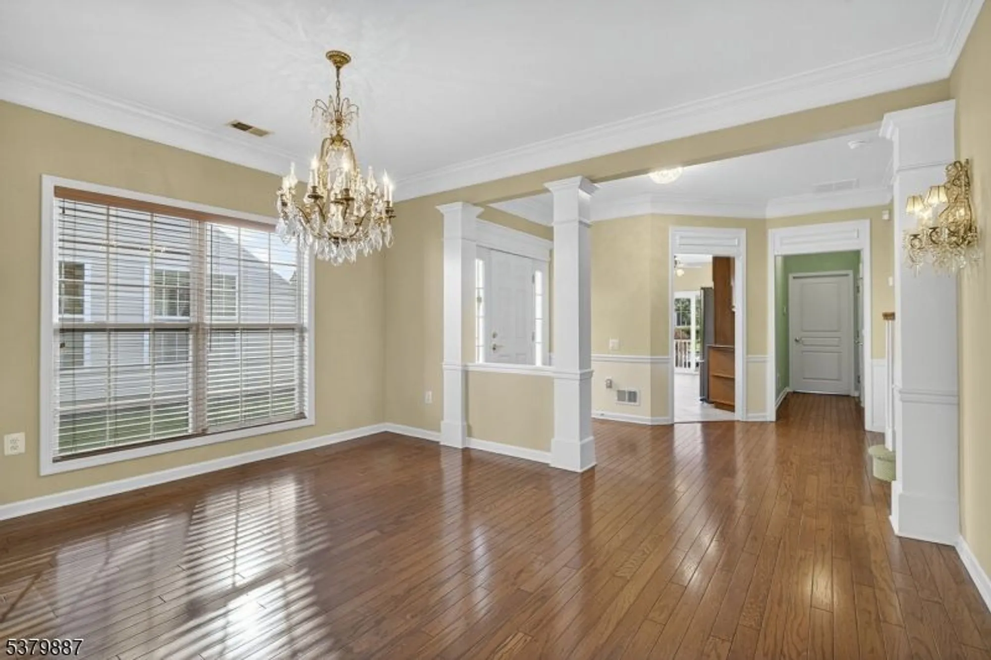 Property Slideshow image 11 of 43 | 680 post ln, Somerset, NJ, 08873