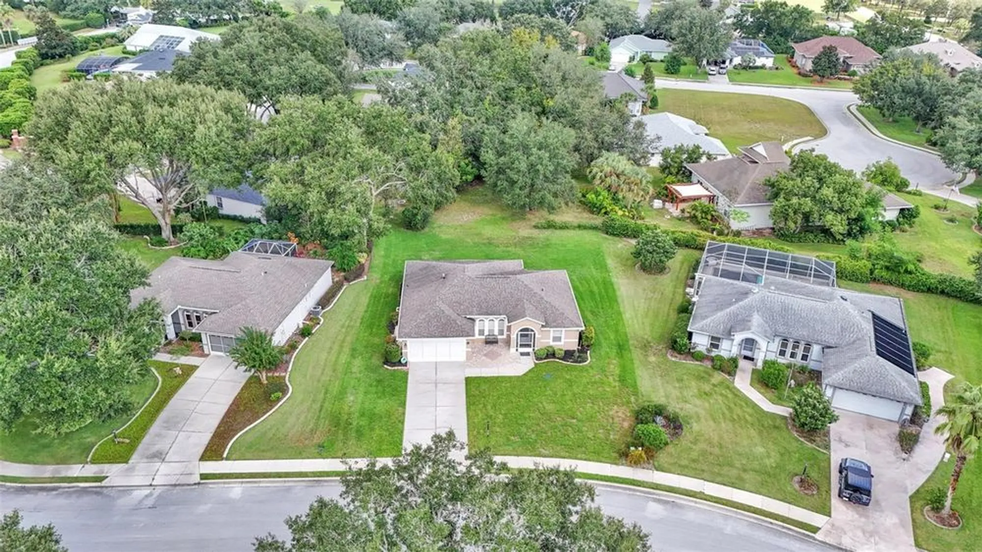 Property Slideshow image 33 of 43 | 5556 grove mnr, Lady Lake, FL, 32159