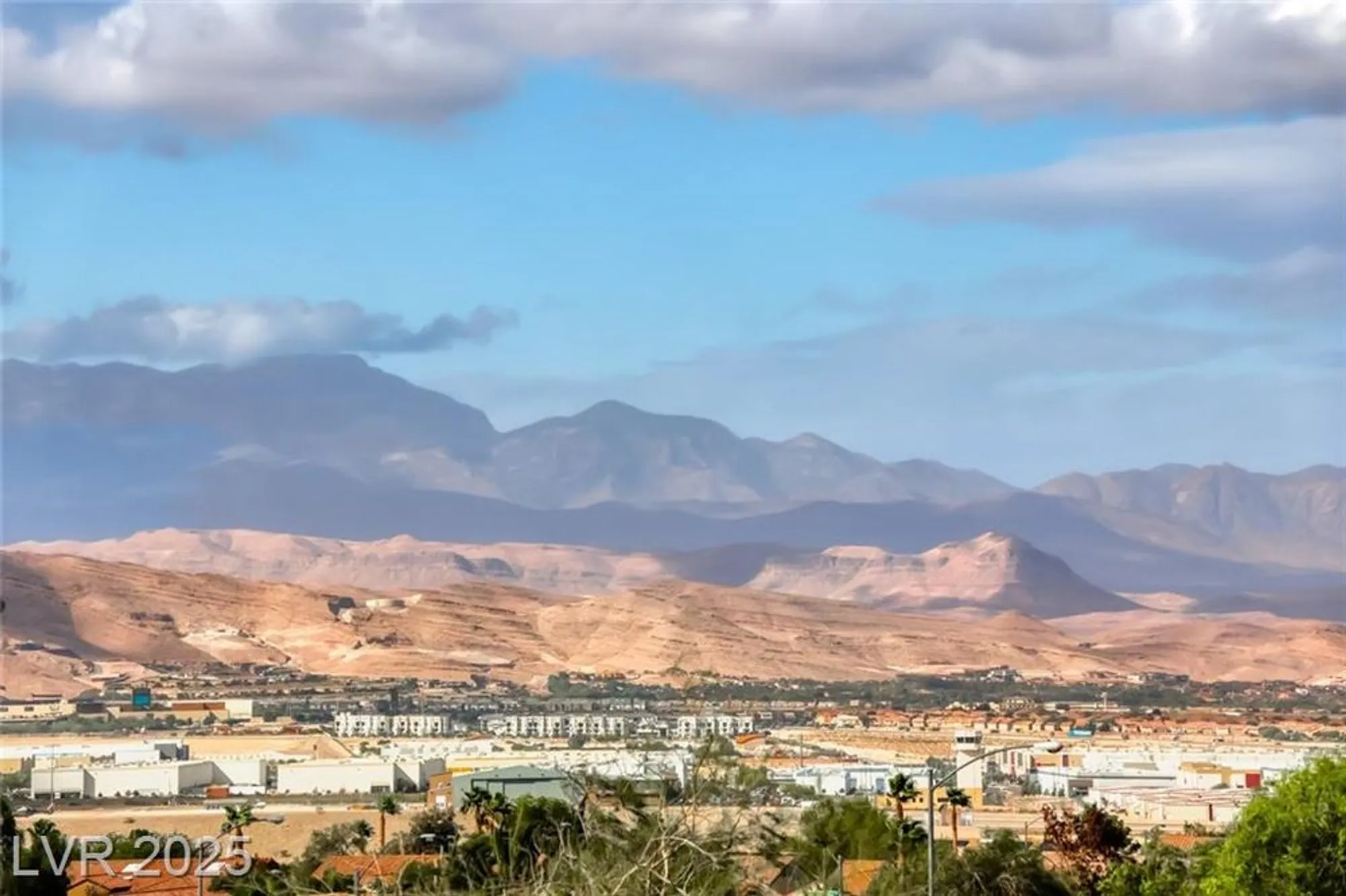 Property Slideshow image 43 of 56 | 1601 wellington springs ave, Henderson, NV, 89052