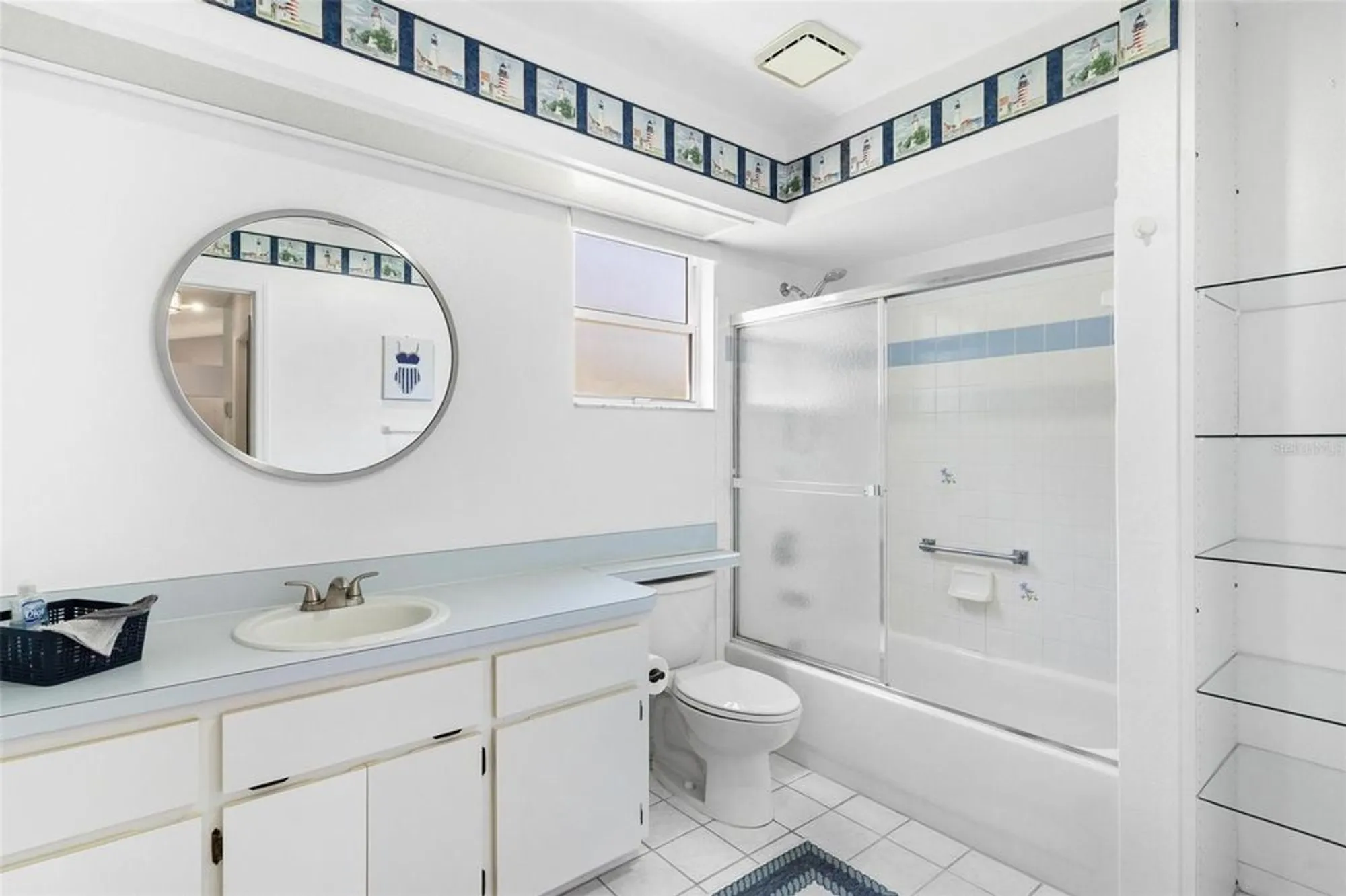 Property Slideshow image 33 of 48 | 26608 racquet cir, Leesburg, FL, 34748