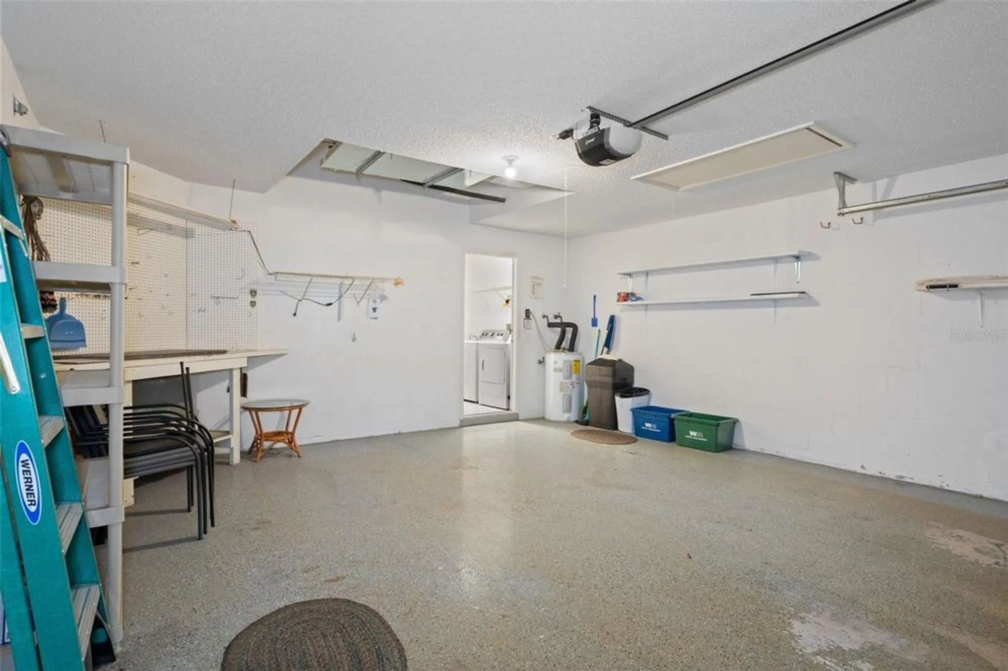 Property Slideshow image 22 of 36 | 2165 springmeadow dr, Spring Hill, FL, 34606