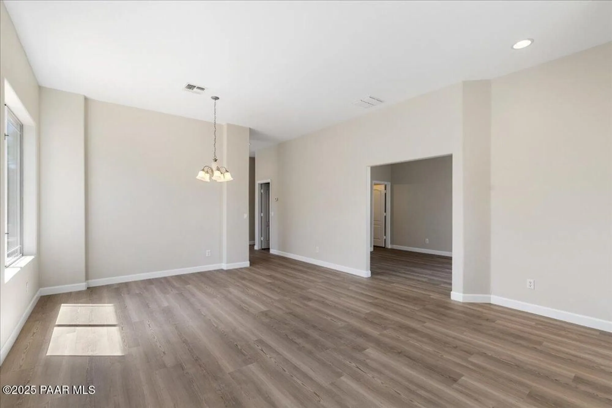 Property Slideshow image 6 of 47 | 7709 e day break cir, Prescott Valley, AZ, 86315