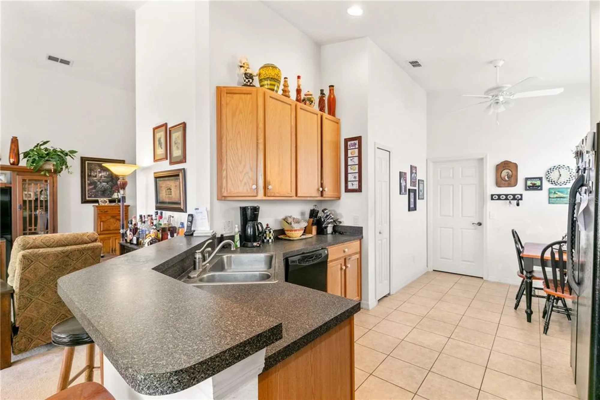 Property Slideshow image 10 of 45 | 112 flame vine way, Groveland, FL, 34736