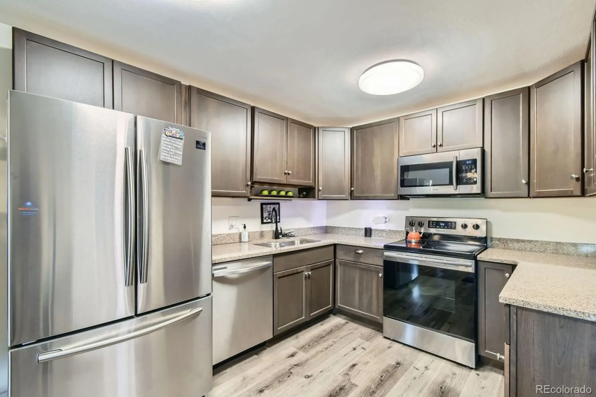 Property Slideshow image 6 of 24 | 610 s clinton st apt 8c, Denver, CO, 80247