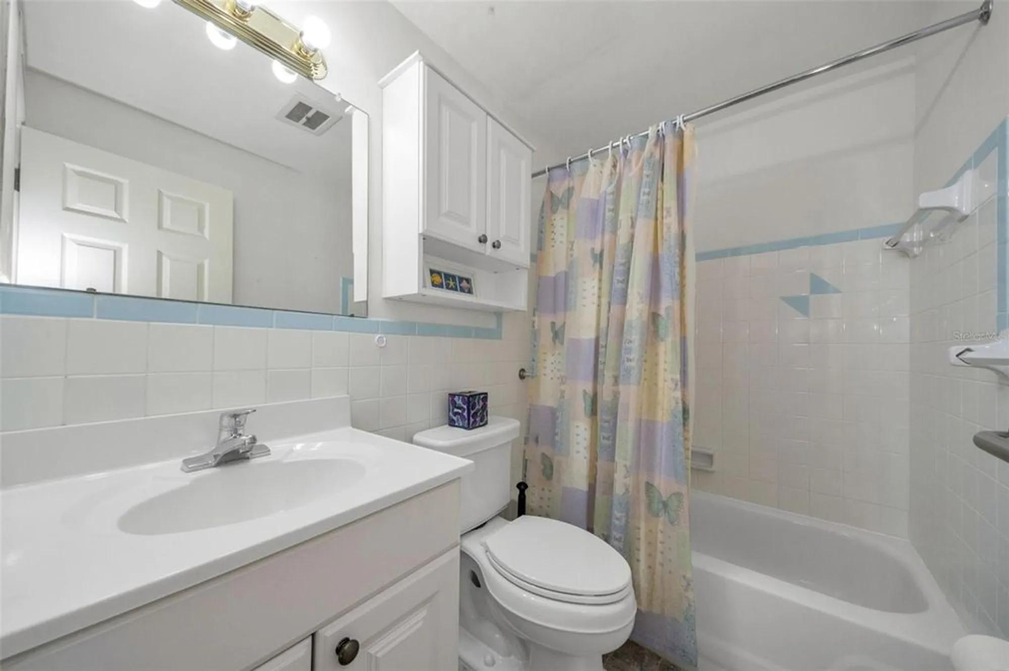 Property Slideshow image 29 of 98 | 2453 brazilia dr 47, Clearwater, FL, 33763