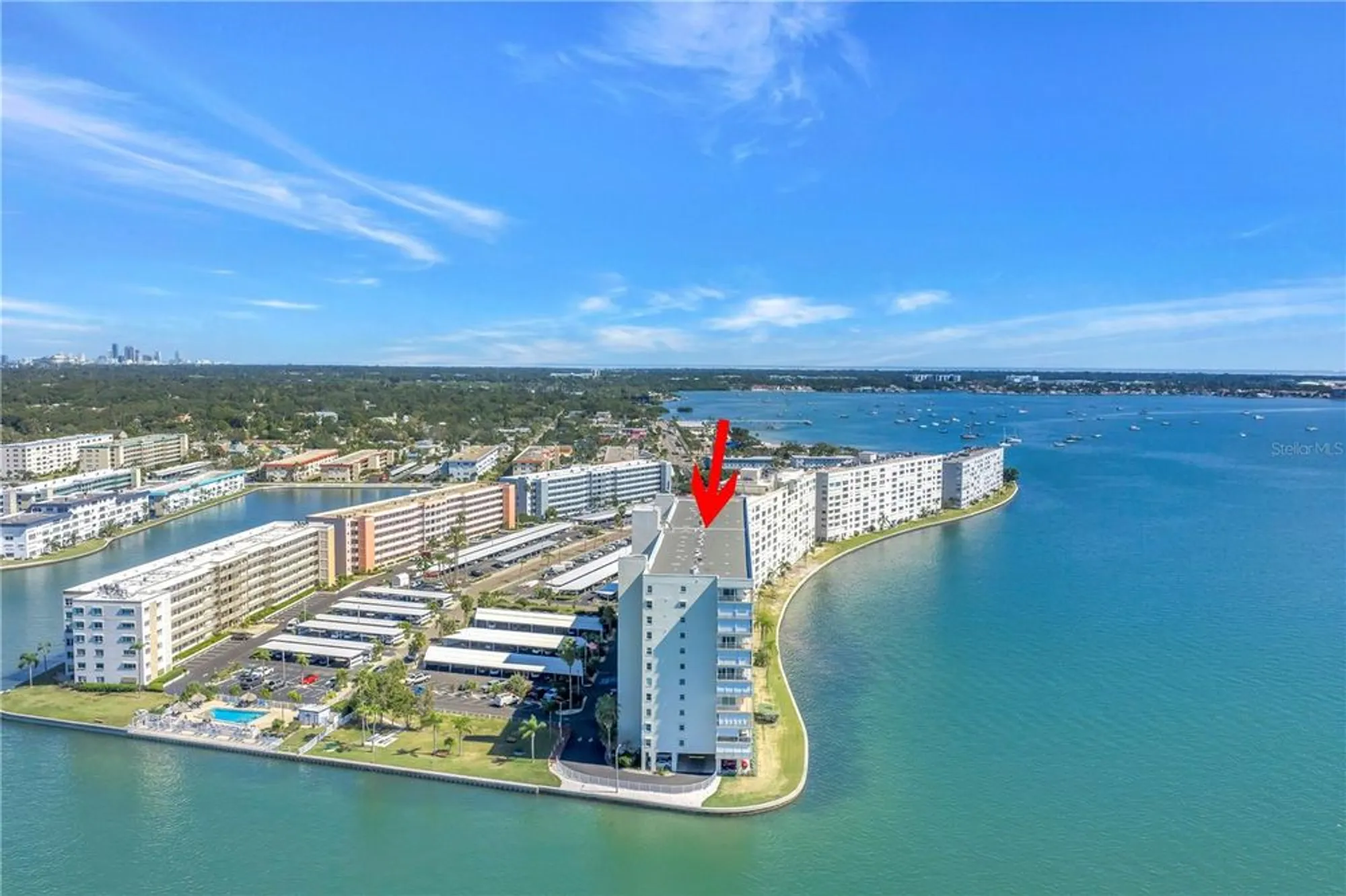 Property Slideshow image 12 of 20 | 6060 shore blvd 106, Gulfport, FL, 33707