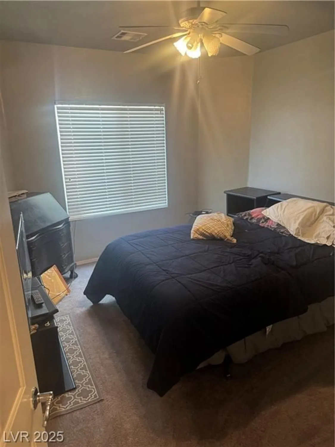 Property Slideshow image 10 of 12 | 7464 chipping sparrow st, North Las Vegas, NV, 89084