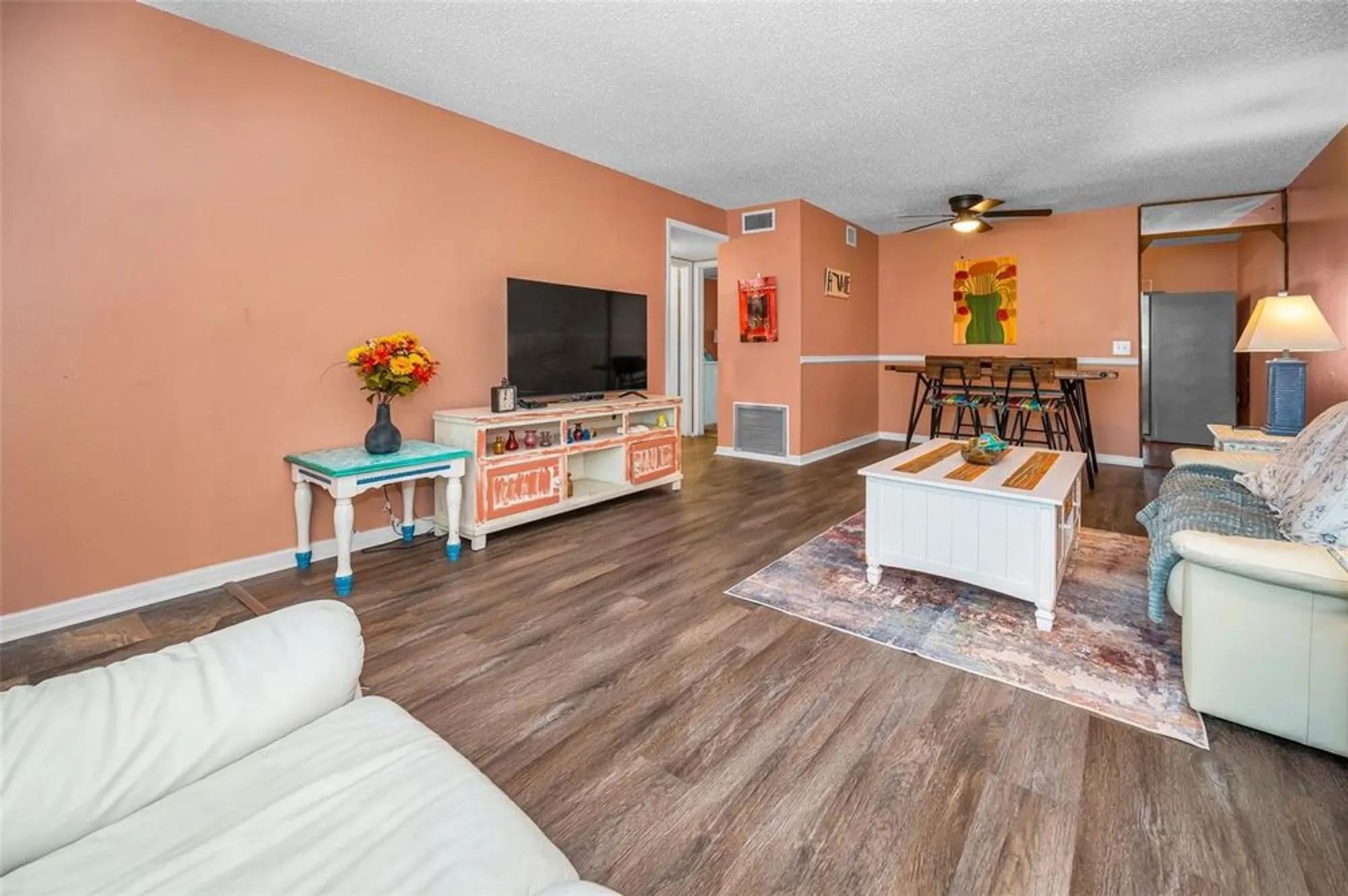 Property Slideshow image 6 of 67 | 2402 ecuadorian way 10, Clearwater, FL, 33763