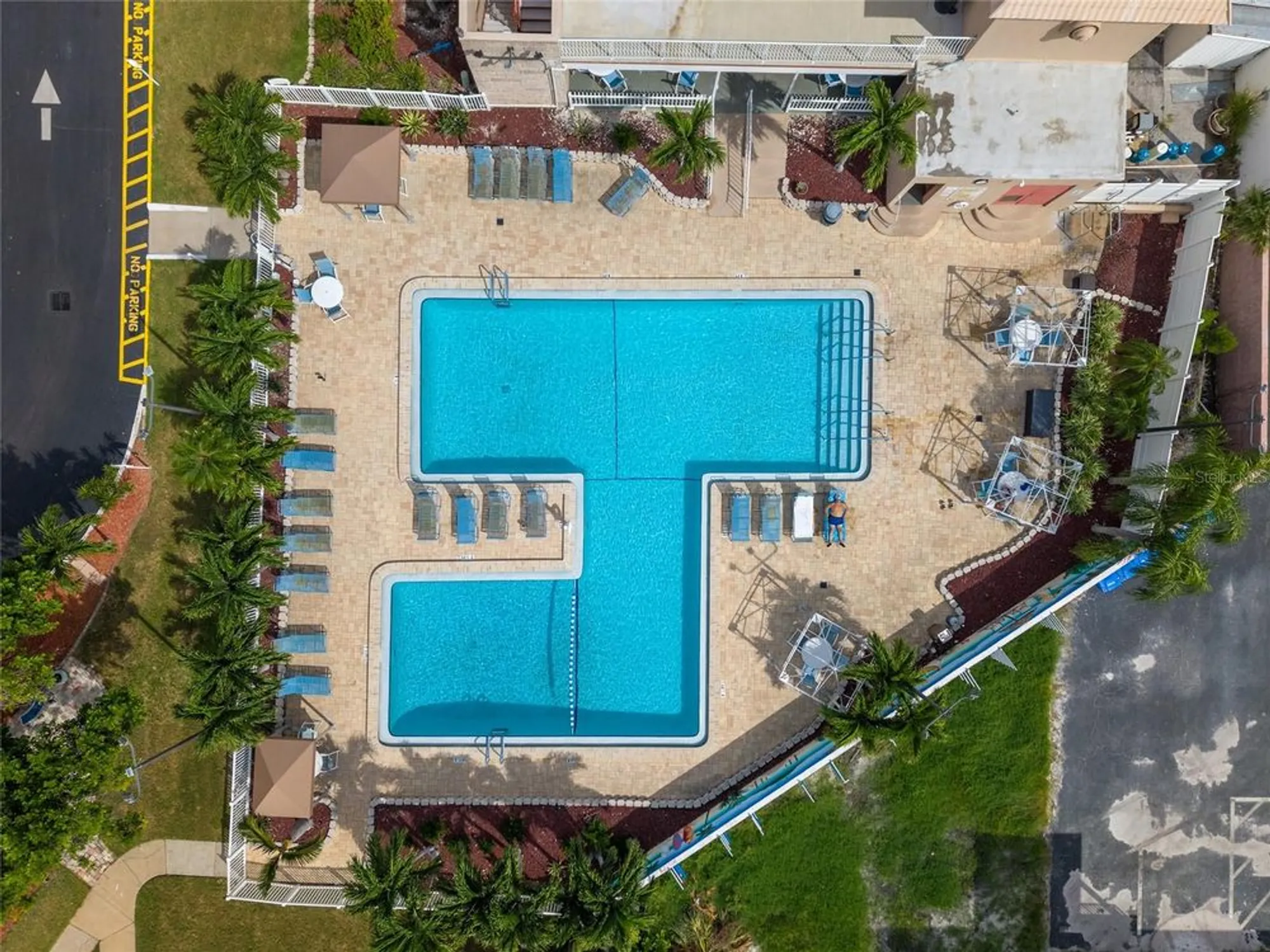 Property Slideshow image 36 of 50 | 5925 shore blvd 608, Gulfport, FL, 33707