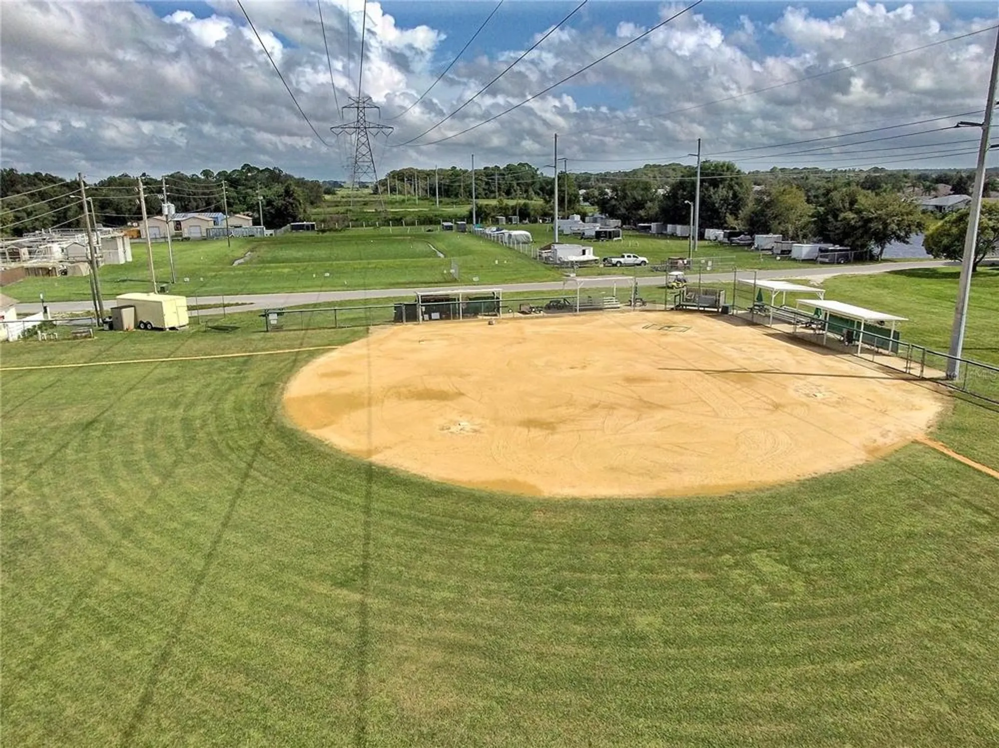 Property Slideshow image 52 of 77 | 32942 rambling oaks ct, Leesburg, FL, 34748