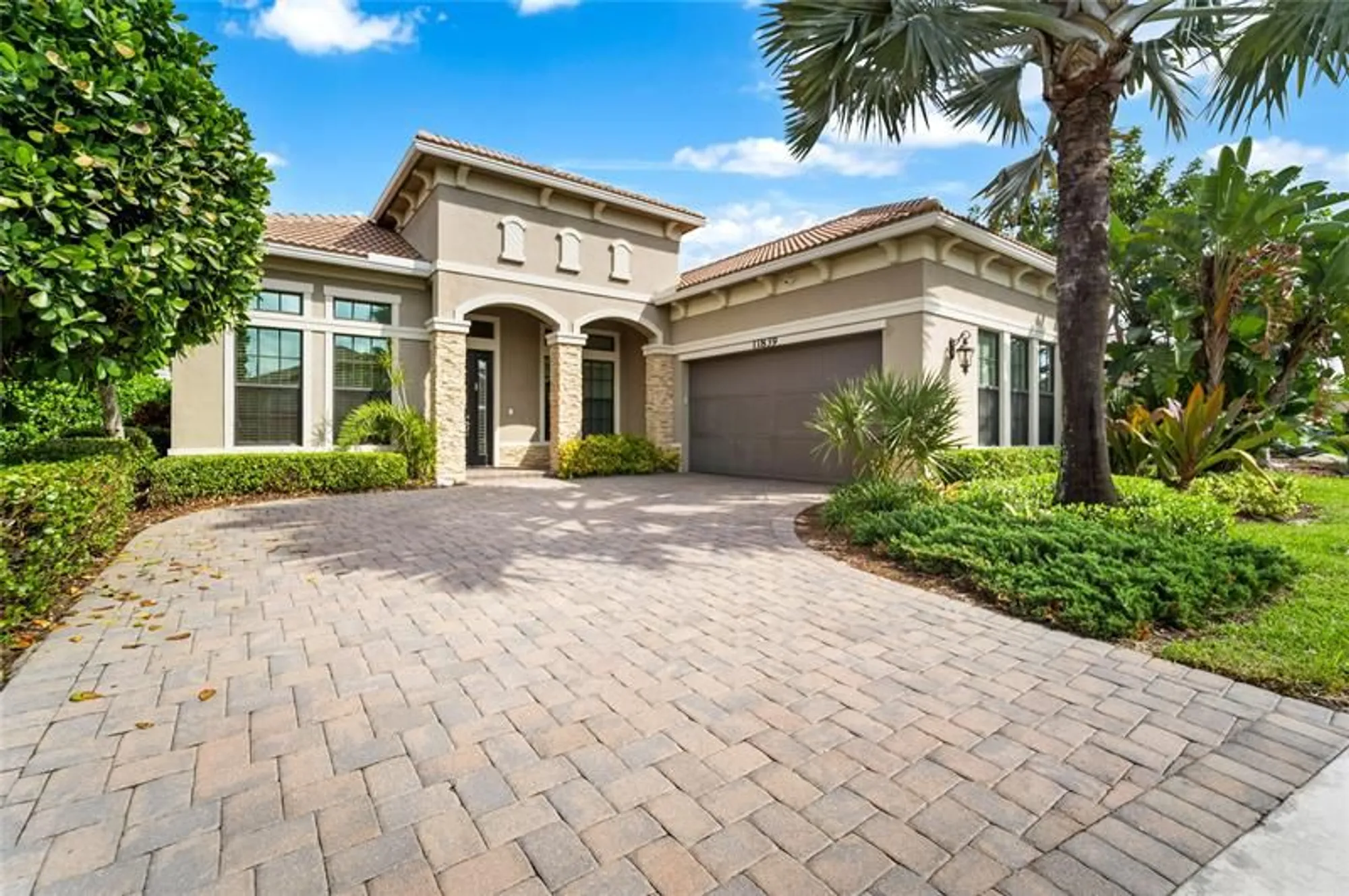 Property Slideshow image 58 of 72 | 11839 palermo rd, Parkland, FL, 33076
