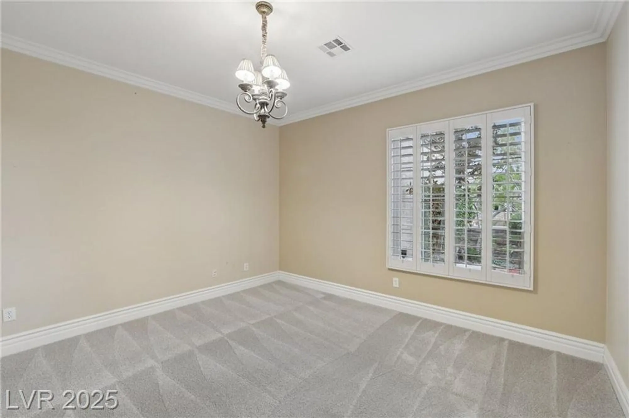 Property Slideshow image 23 of 38 | 2359 blooming valley ct, Henderson, NV, 89052