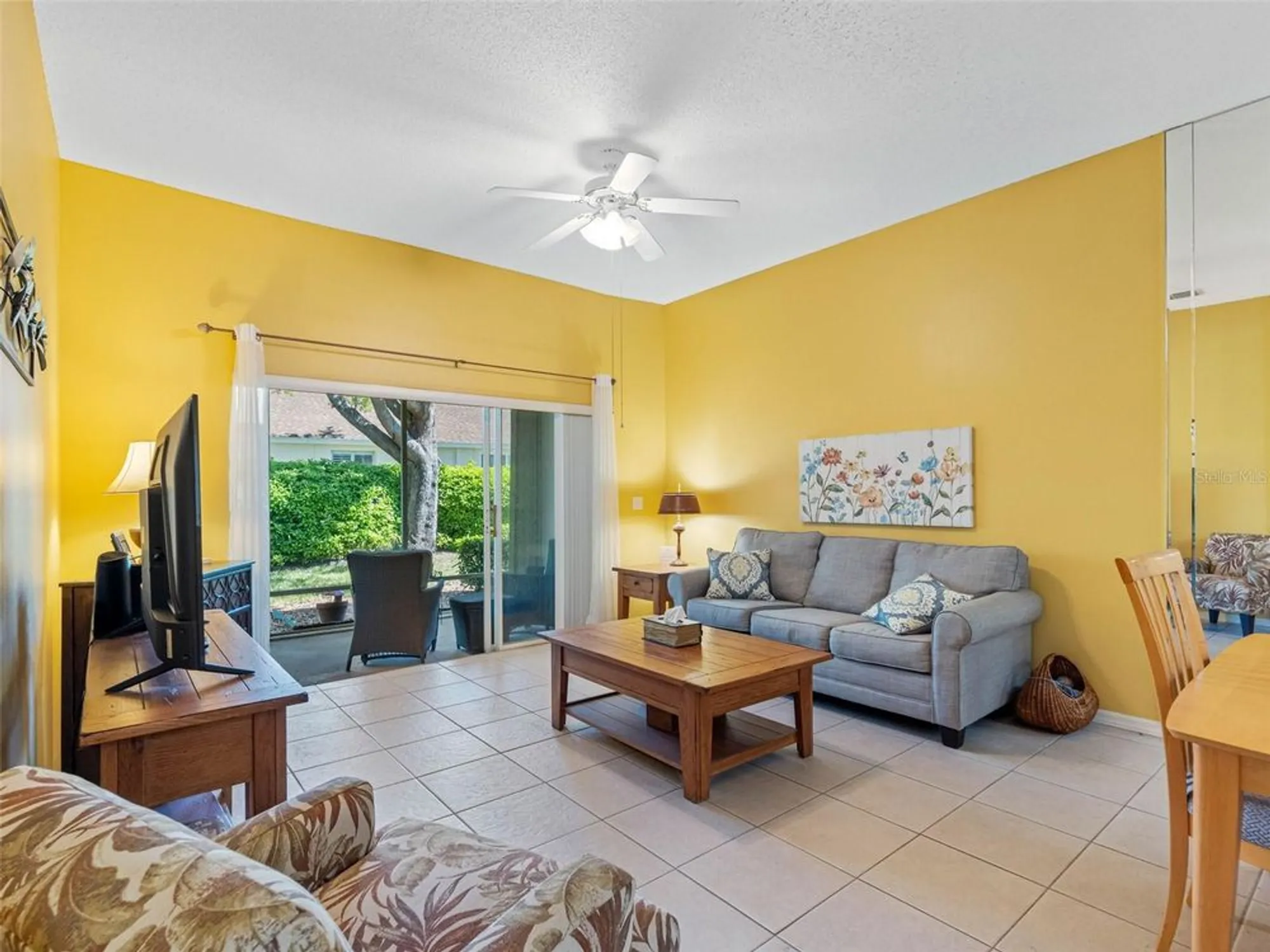 Property Slideshow image 14 of 48 | 2618 newcomb ct # 12, Sun City Center, FL, 33573