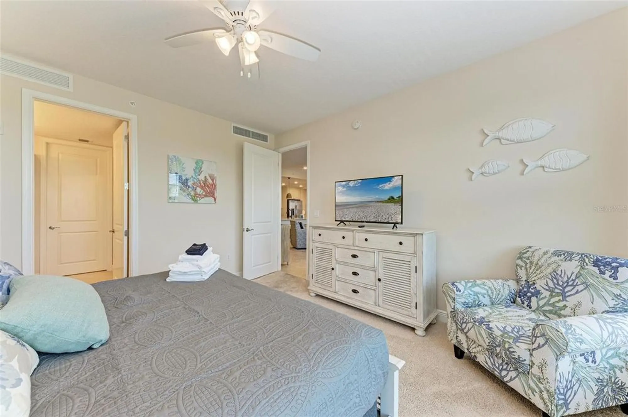 Property Slideshow image 28 of 89 | 391 aruba cir unit 302, Bradenton, FL, 34209