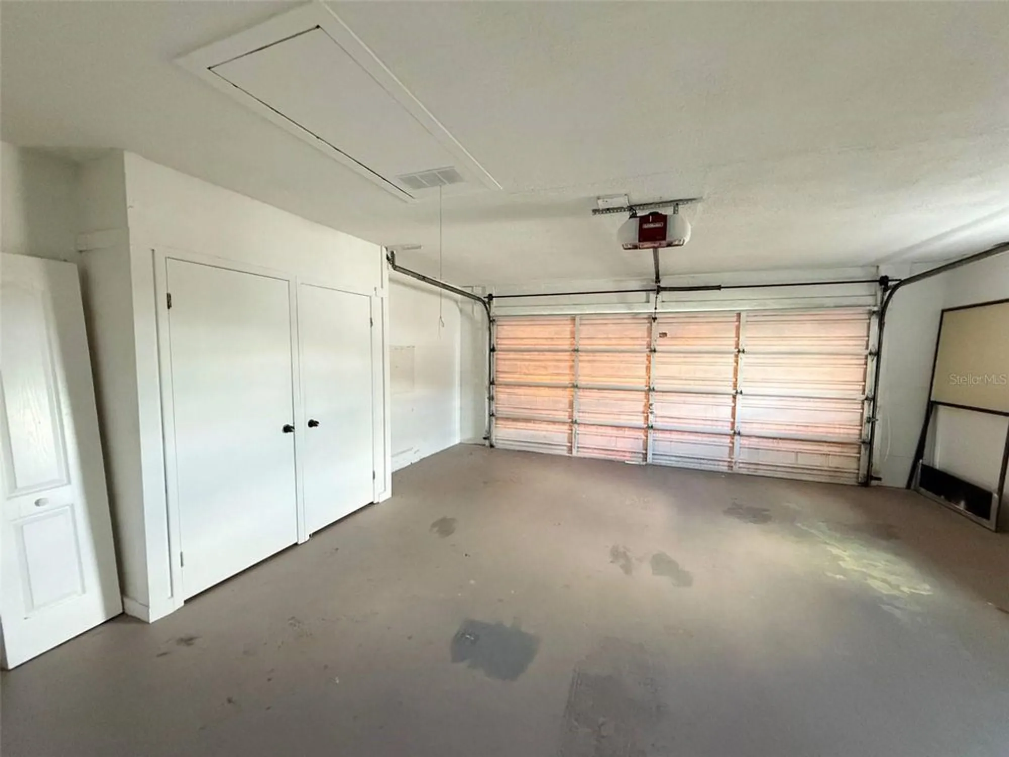 Property Slideshow image 10 of 17 | 1618 bentwood dr, Sun City Center, FL, 33573