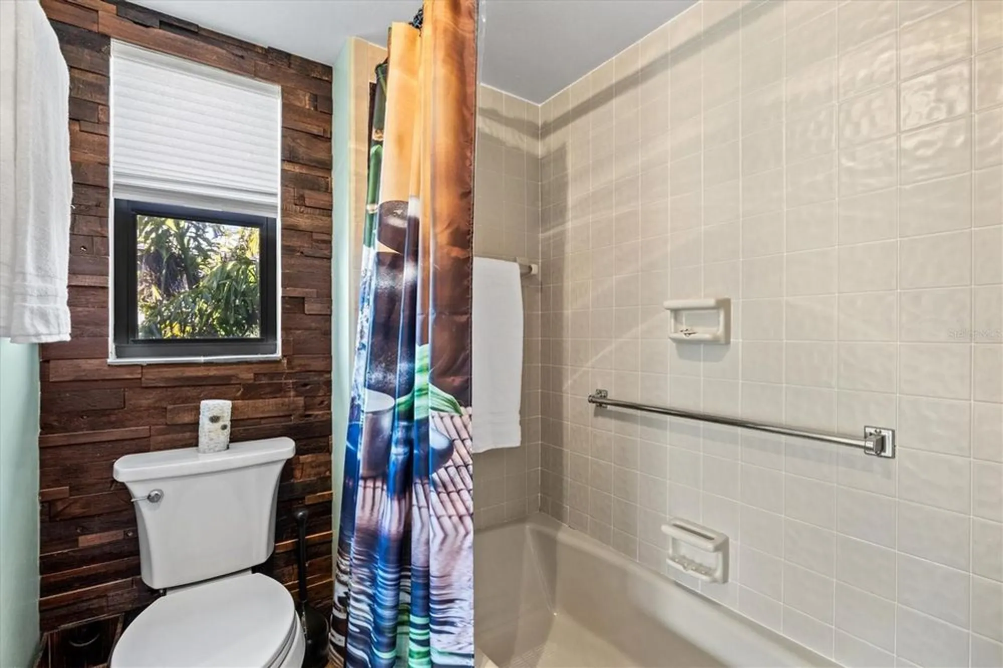 Property Slideshow image 41 of 69 | 1447 landings cir # 68, Sarasota, FL, 34231
