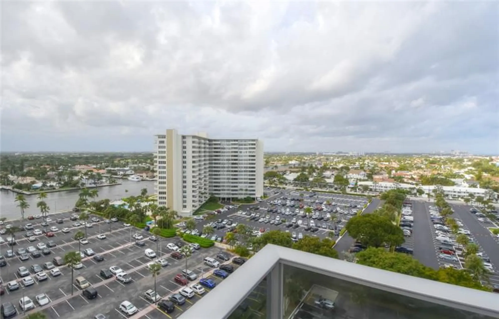 Property Slideshow image 23 of 41 | 3333 ne 34th st 1401, Fort Lauderdale, FL, 33308
