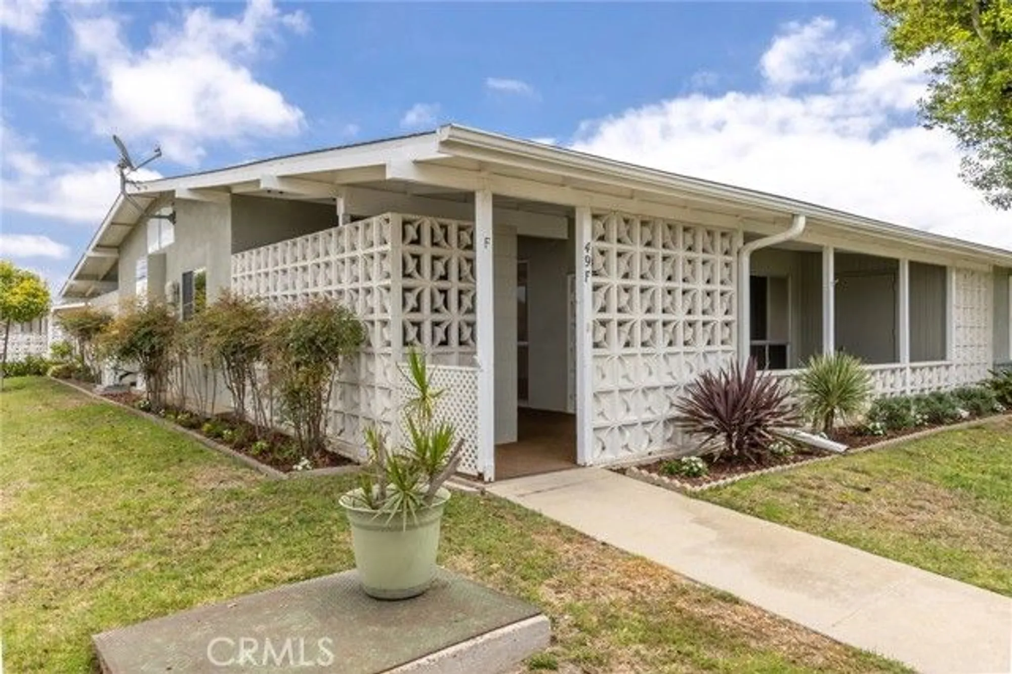 Property Slideshow image 2 of 49 | 1462 golden rain rd, Seal Beach, CA, 90740