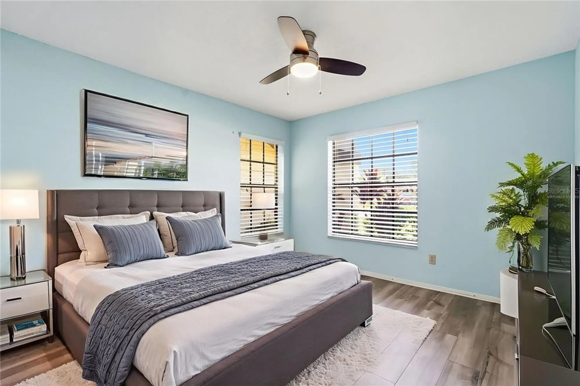 Property Slideshow image 15 of 31 | 3499 cedar ln, Palm Harbor, FL, 34684