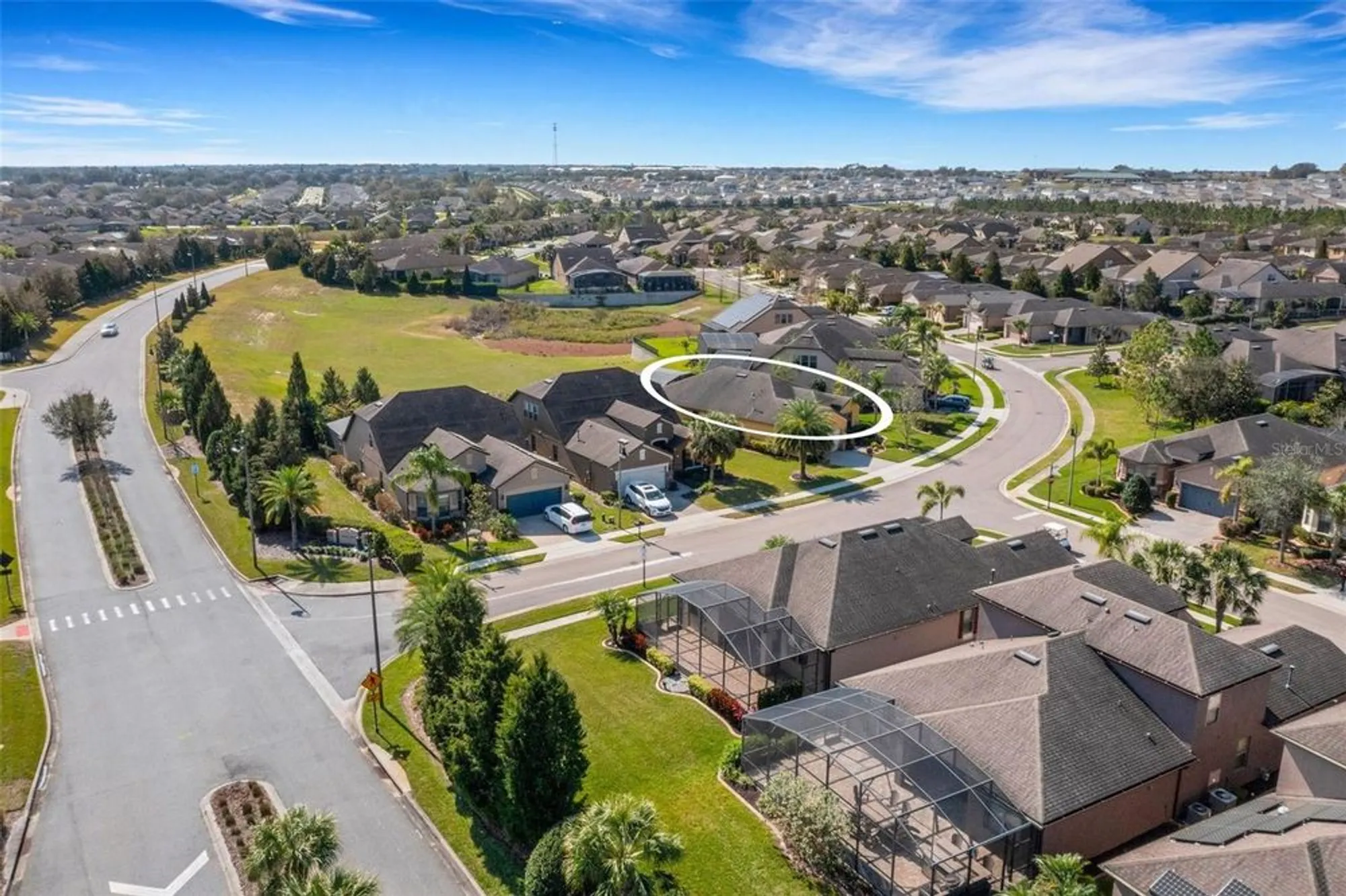 Property Slideshow image 41 of 67 | 208 almeria way, Davenport, FL, 33837