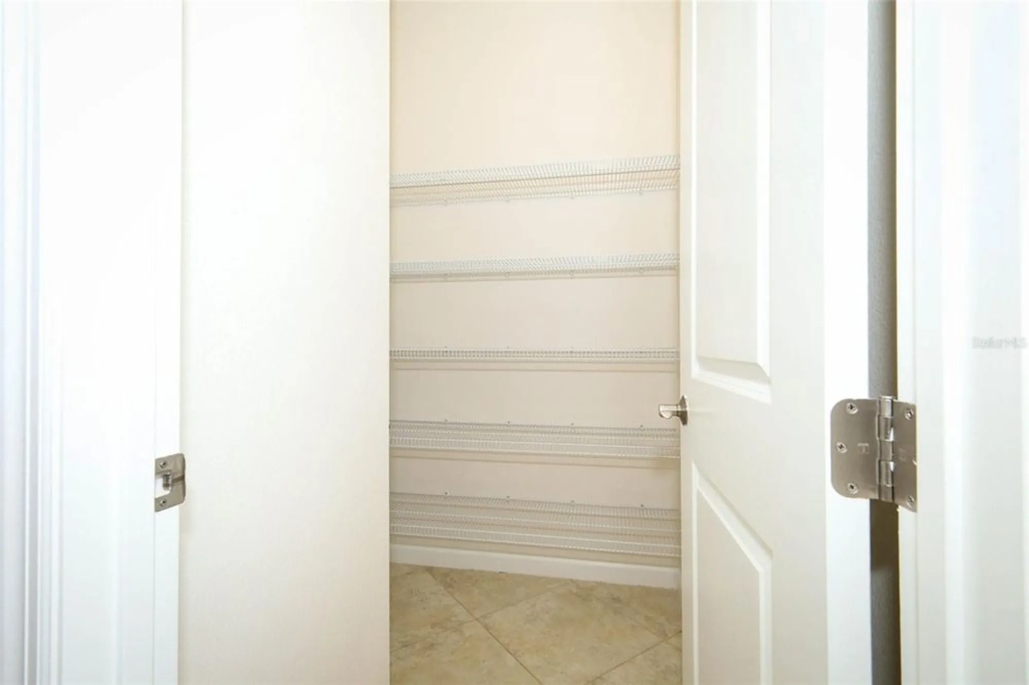 Property Slideshow image 12 of 43 | 1677 victoria gardens dr, Deland, FL, 32724