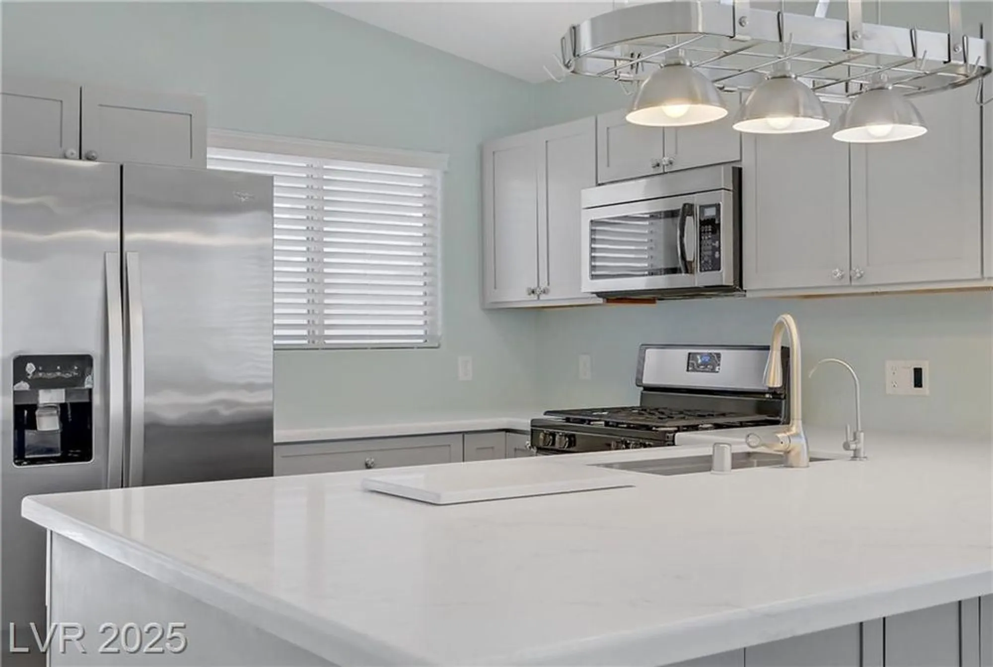 Property Slideshow image 9 of 30 | 5129 midnight oil dr, Las Vegas, NV, 89122