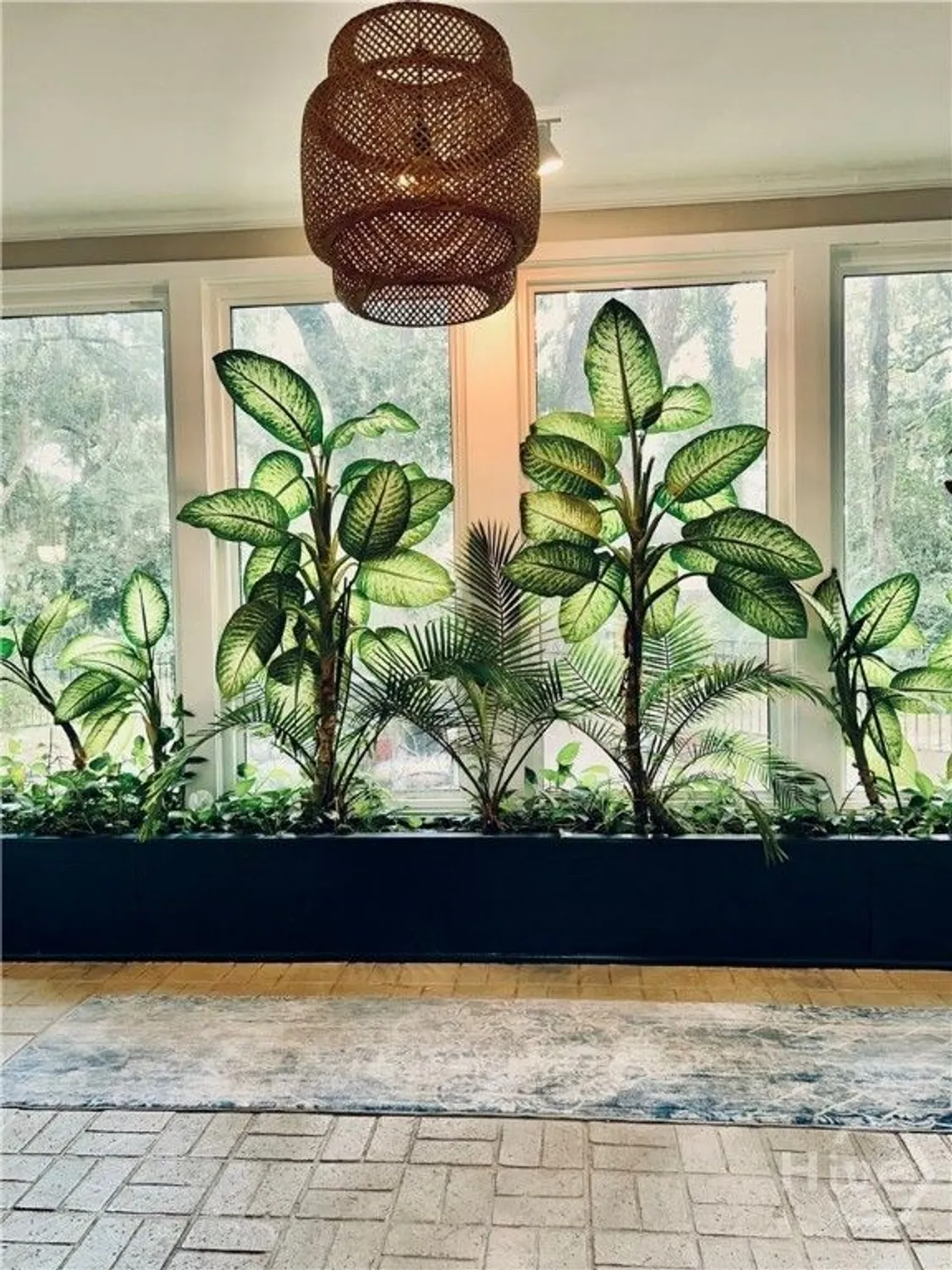 Property Slideshow image 28 of 38 | 4 tomochichi ln, Savannah, GA, 31411