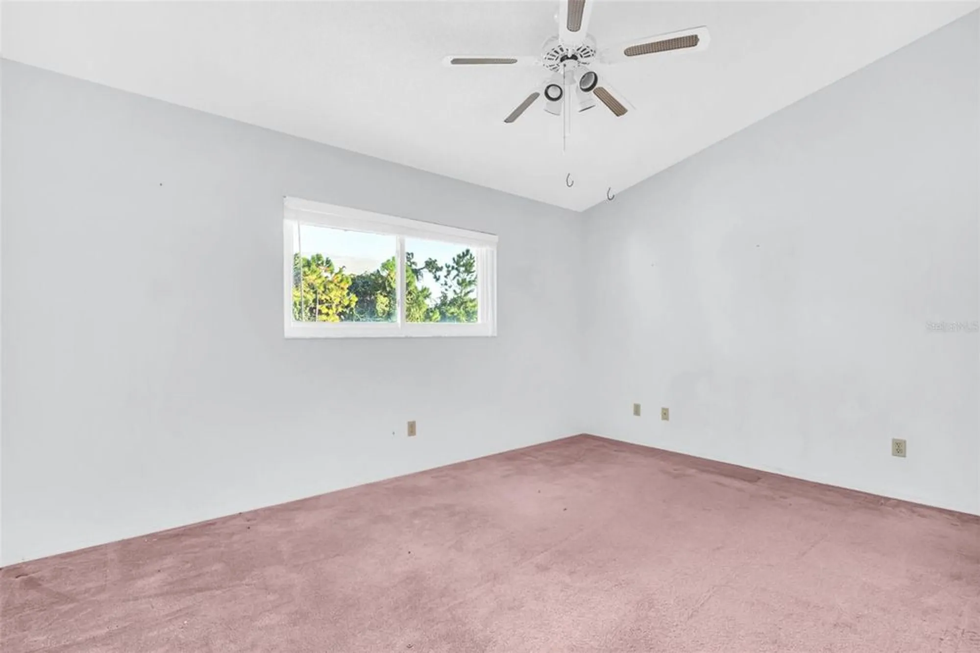 Property Slideshow image 17 of 18 | 2298 americus blvd 38, Clearwater, FL, 33763