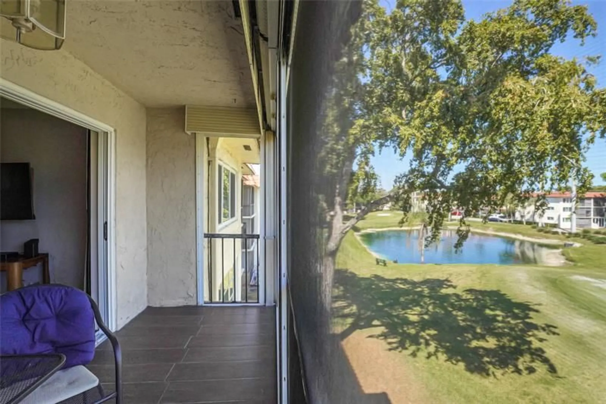 Property Slideshow image 21 of 50 | 8980 s hollybrook blvd 304, Pembroke Pines, FL, 33025