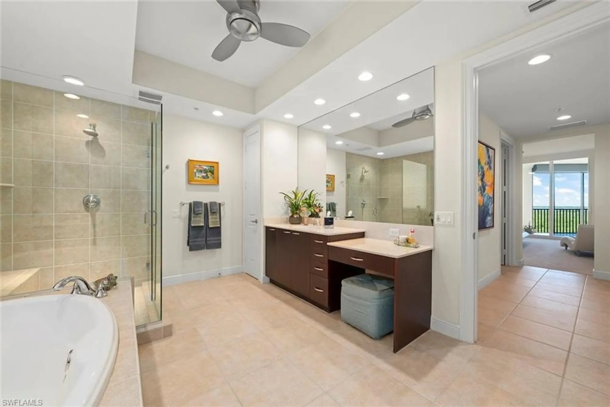 Property Slideshow image 15 of 49 | 24001 via castella dr 3403, Bonita Springs, FL, 34134