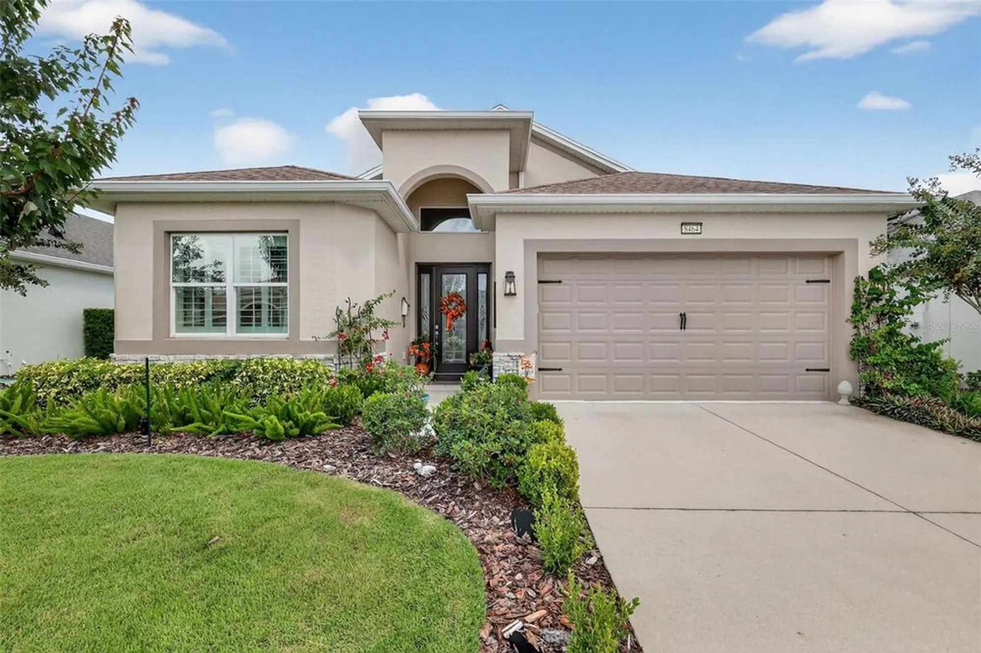 Property Slideshow image 6 of 73 | 8464 bridgeport bay cir, Mount Dora, FL, 32757